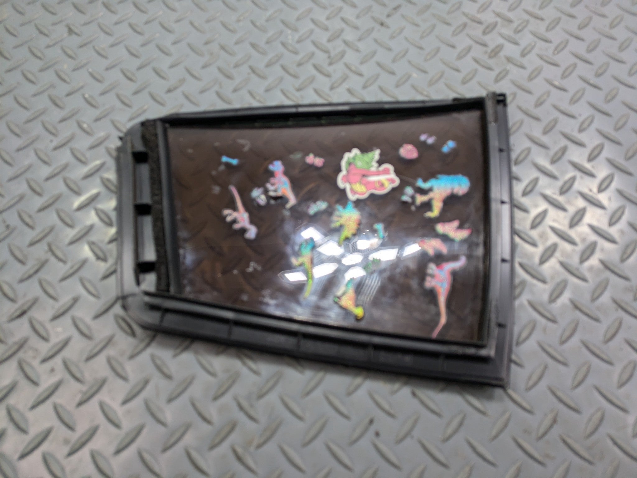 2004 - 2006 OEM NISSAN MAXIMA REAR RIGHT PASSENGER SIDE DOOR VENT WINDOW GLASS