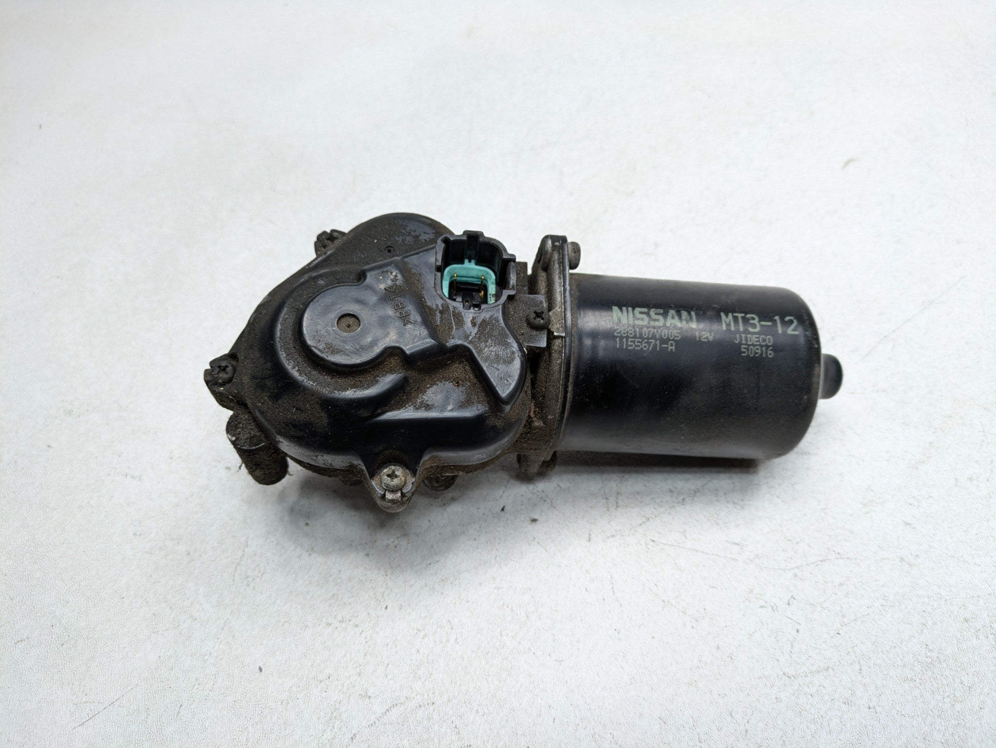 2004 - 2006 OEM NISSAN MAXIMA FRONT SIDE WINDSHIELD WIPER MOTOR ASSEMBLY