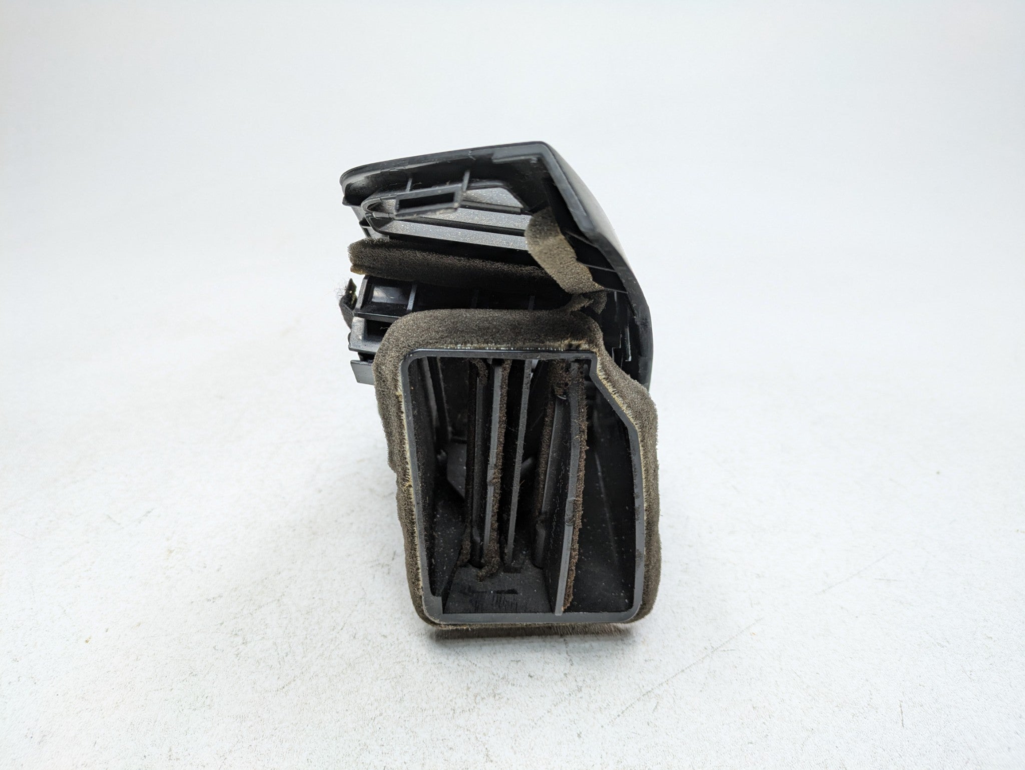 2004 - 2006 OEM NISSAN MAXIMA FRONT LEFT SIDE AC HEATER AIR VENT GRILLE ASSEMBLY