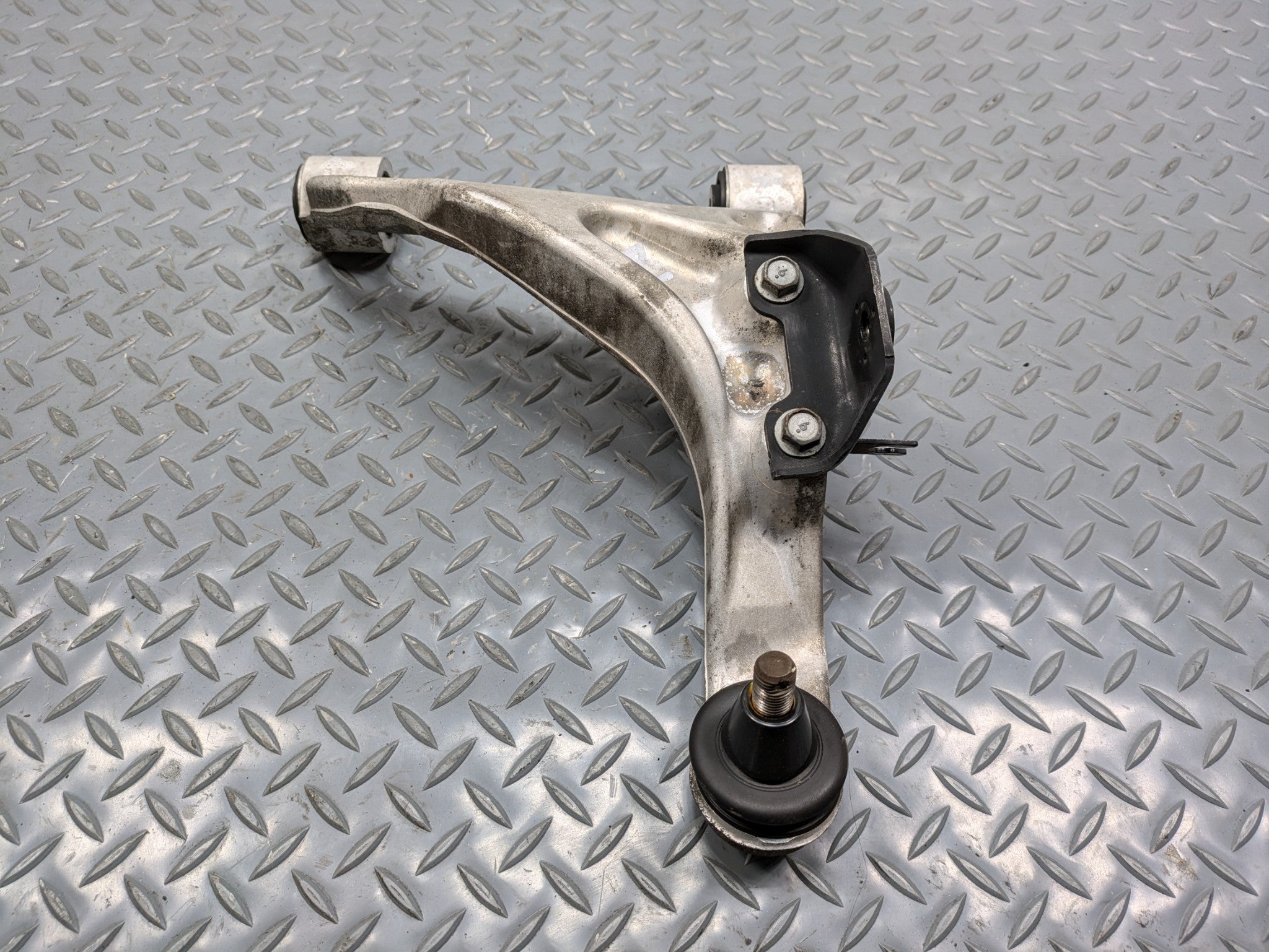 2004 - 2006 OEM NISSAN MAXIMA REAR LEFT DRIVER SIDE SUSPENSION UPPER CONTROL ARM