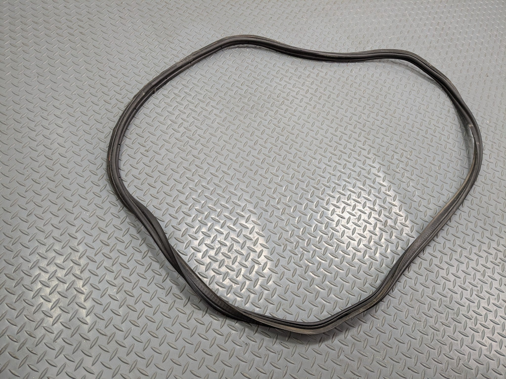 2004 - 2006 OEM NISSAN MAXIMA REAR TRUNK TAILGATE SEAL WEATHER STRIPPING RUBBER