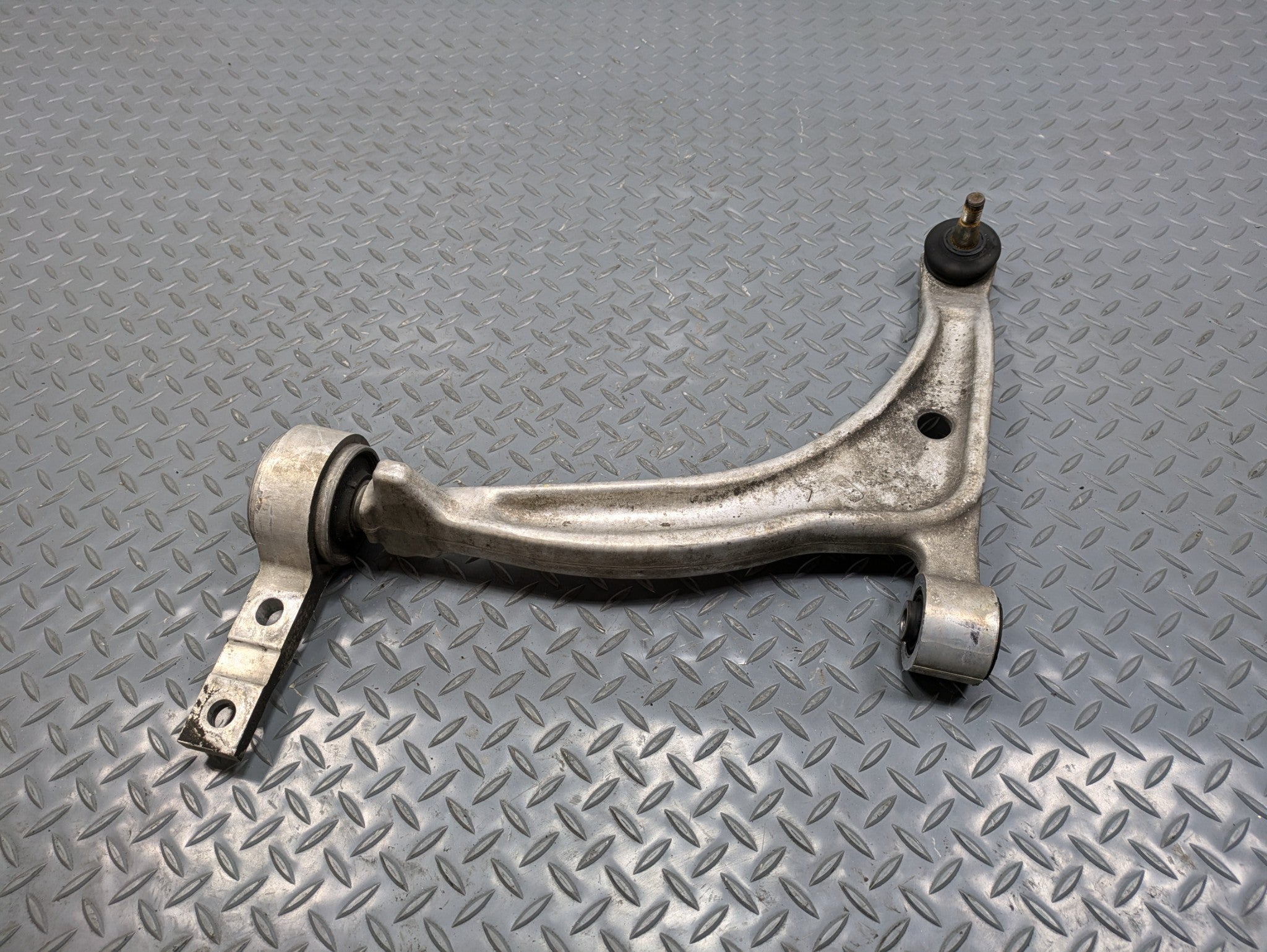 2004 - 2006 OEM NISSAN MAXIMA FRONT LEFT SIDE SUSPENSION LOWER CONTROL ARM