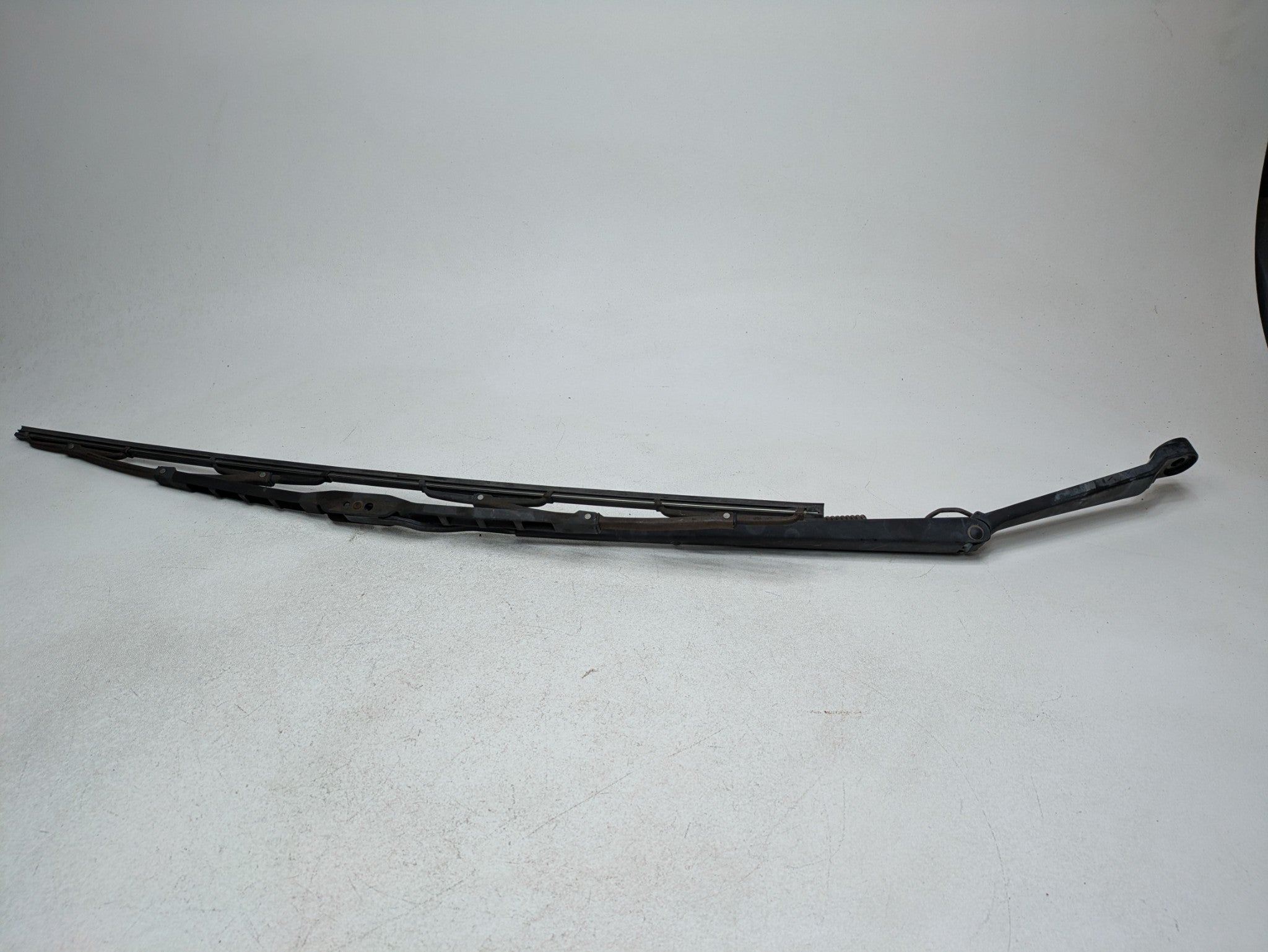 04 - 06 OEM NISSAN MAXIMA FRONT LEFT DRIVER SIDE WINDSHIELD WIPER ARM WITH BLADE