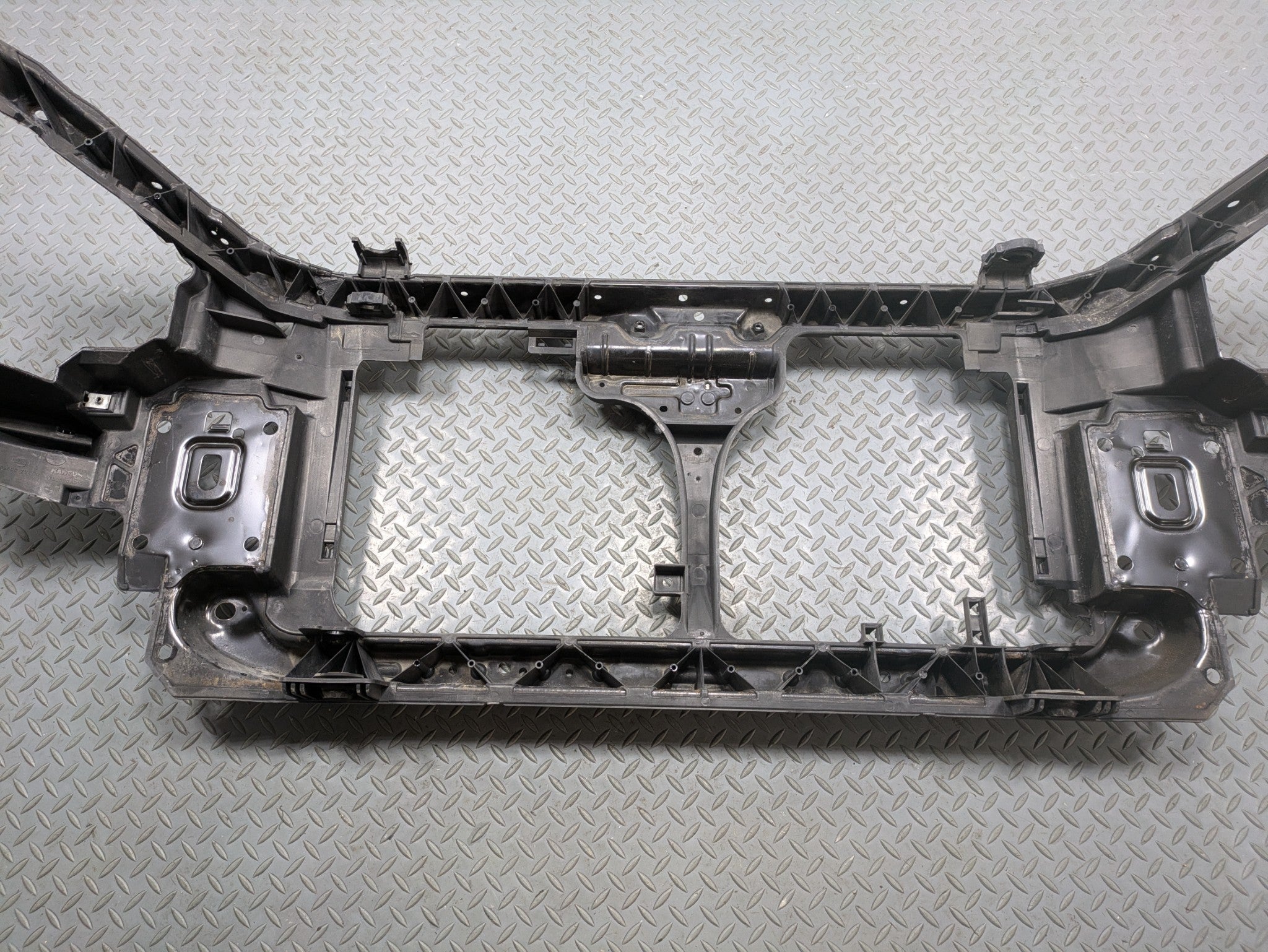 2004 - 2006 OEM NISSAN MAXIMA RADIATOR SUPPORT CORE PANEL ASSEMBLY