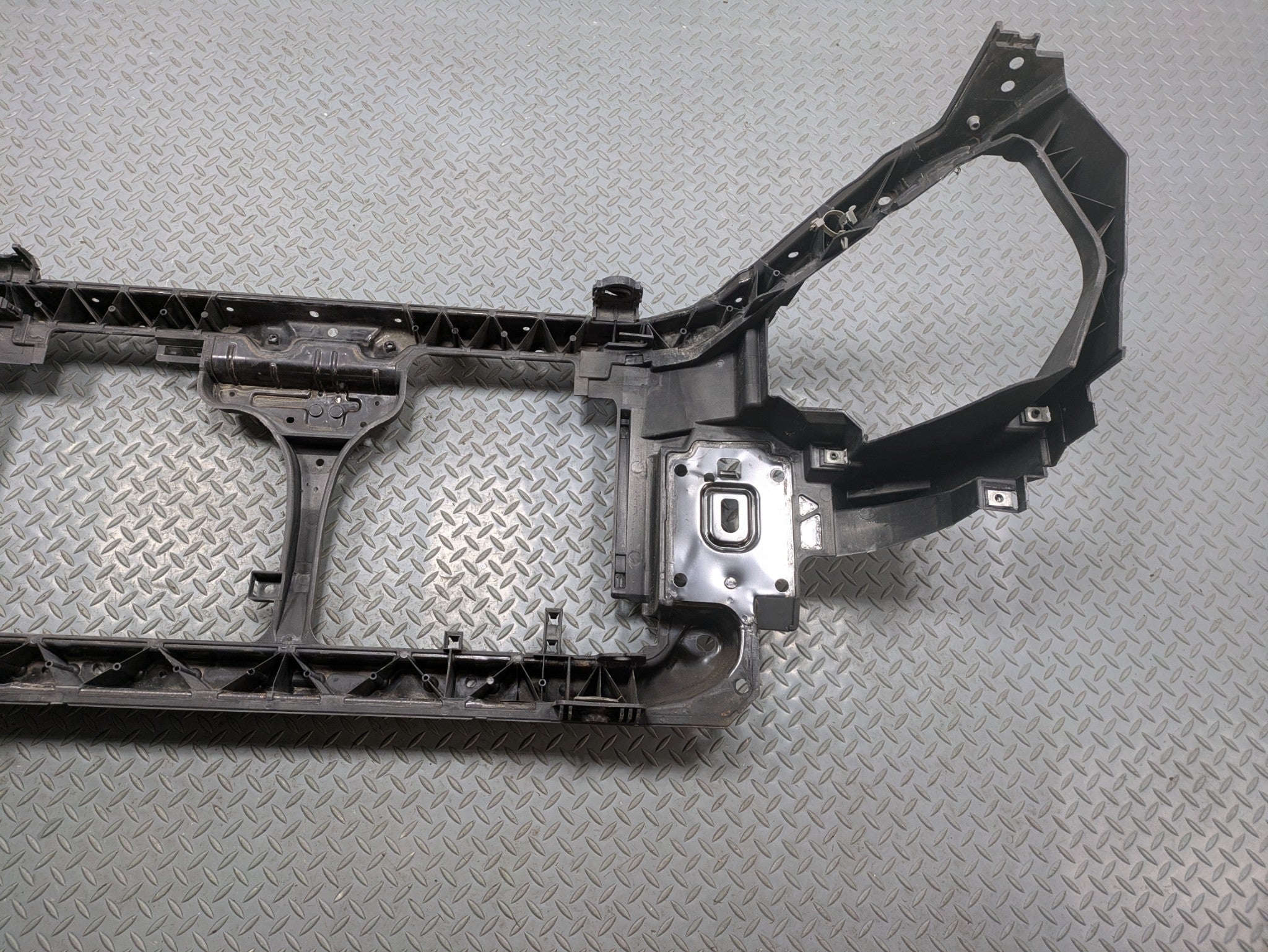 2004 - 2006 OEM NISSAN MAXIMA RADIATOR SUPPORT CORE PANEL ASSEMBLY