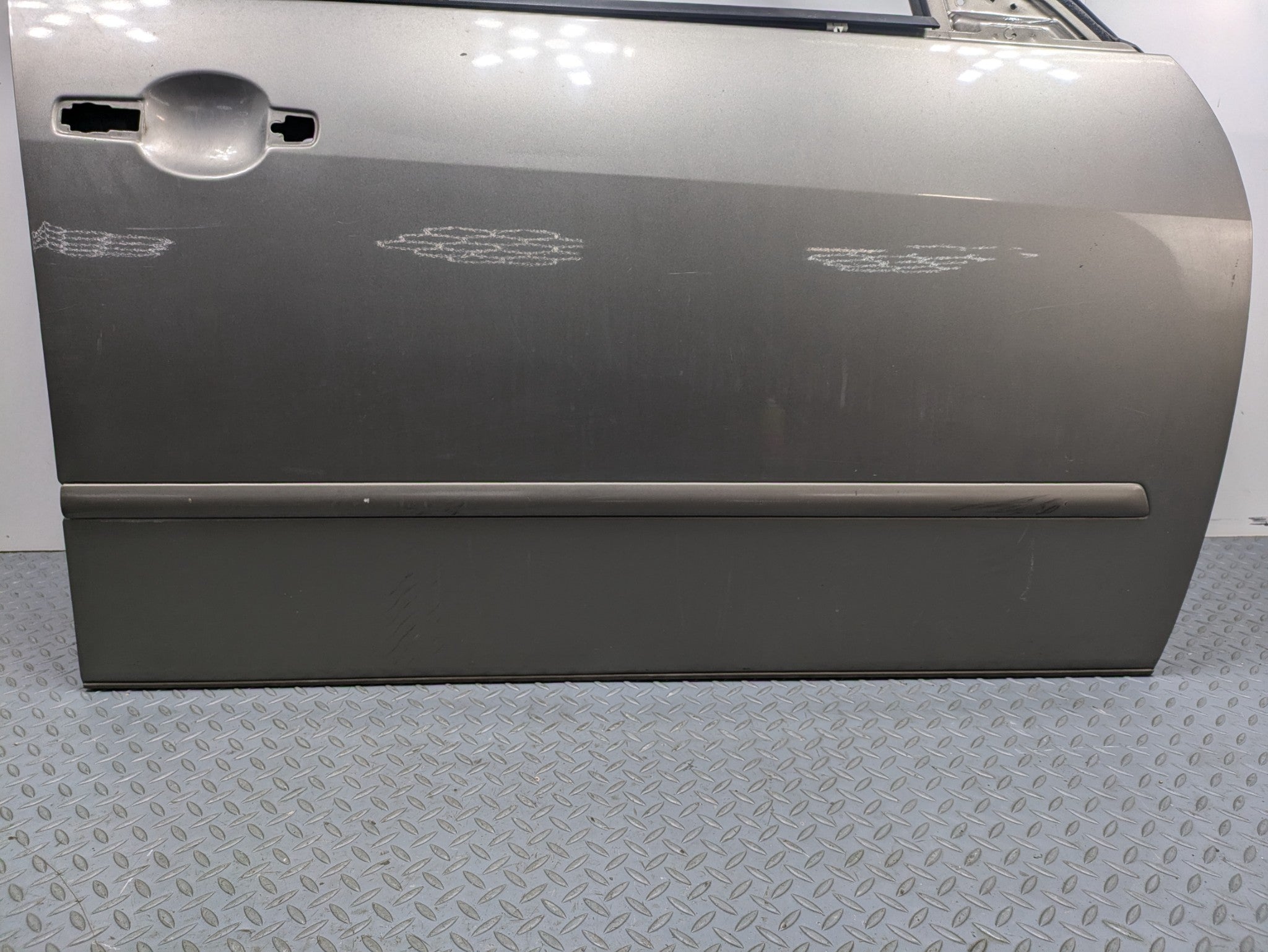 04 - 06 OEM NISSAN MAXIMA FRONT RIGHT PASSENGER SIDE DOOR SHELL PANEL ASSEMBLY