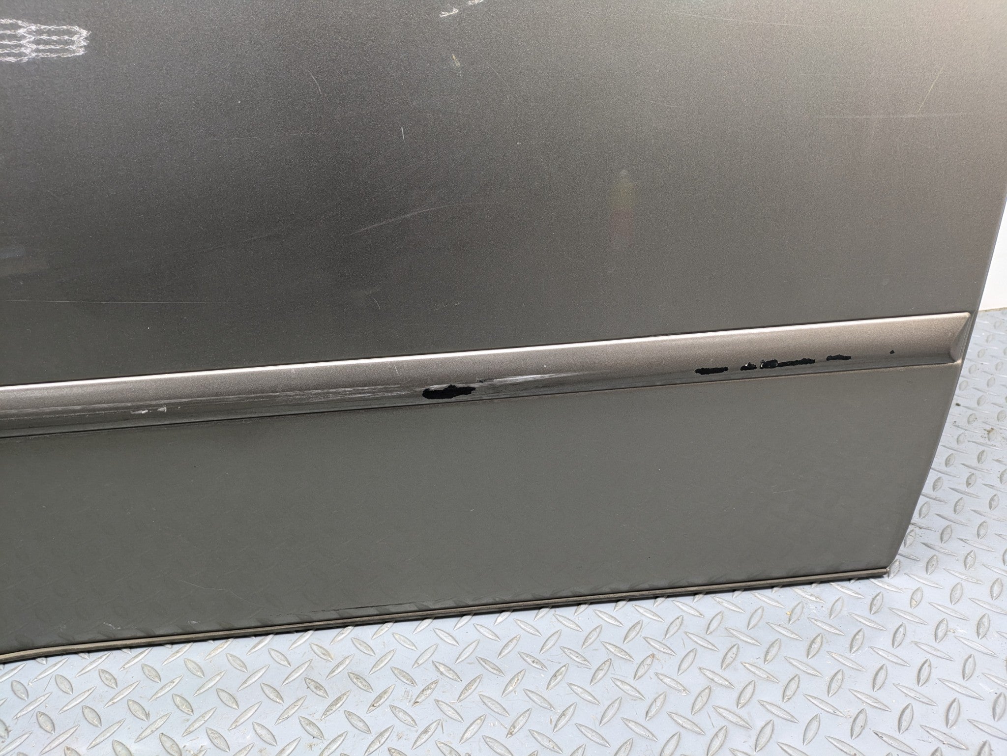 04 - 06 OEM NISSAN MAXIMA REAR RIGHT PASSENGER SIDE DOOR SHELL PANEL ASSEMBLY