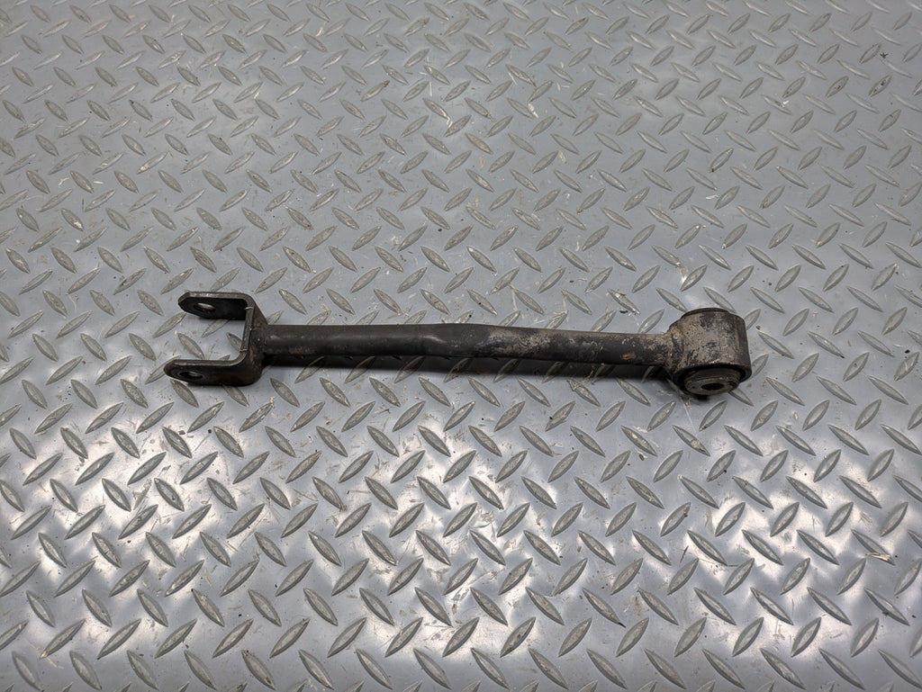04 - 06 OEM NISSAN MAXIMA REAR RIGHT SIDE SUSPENSION LOWER FORWARD CONTROL ARM