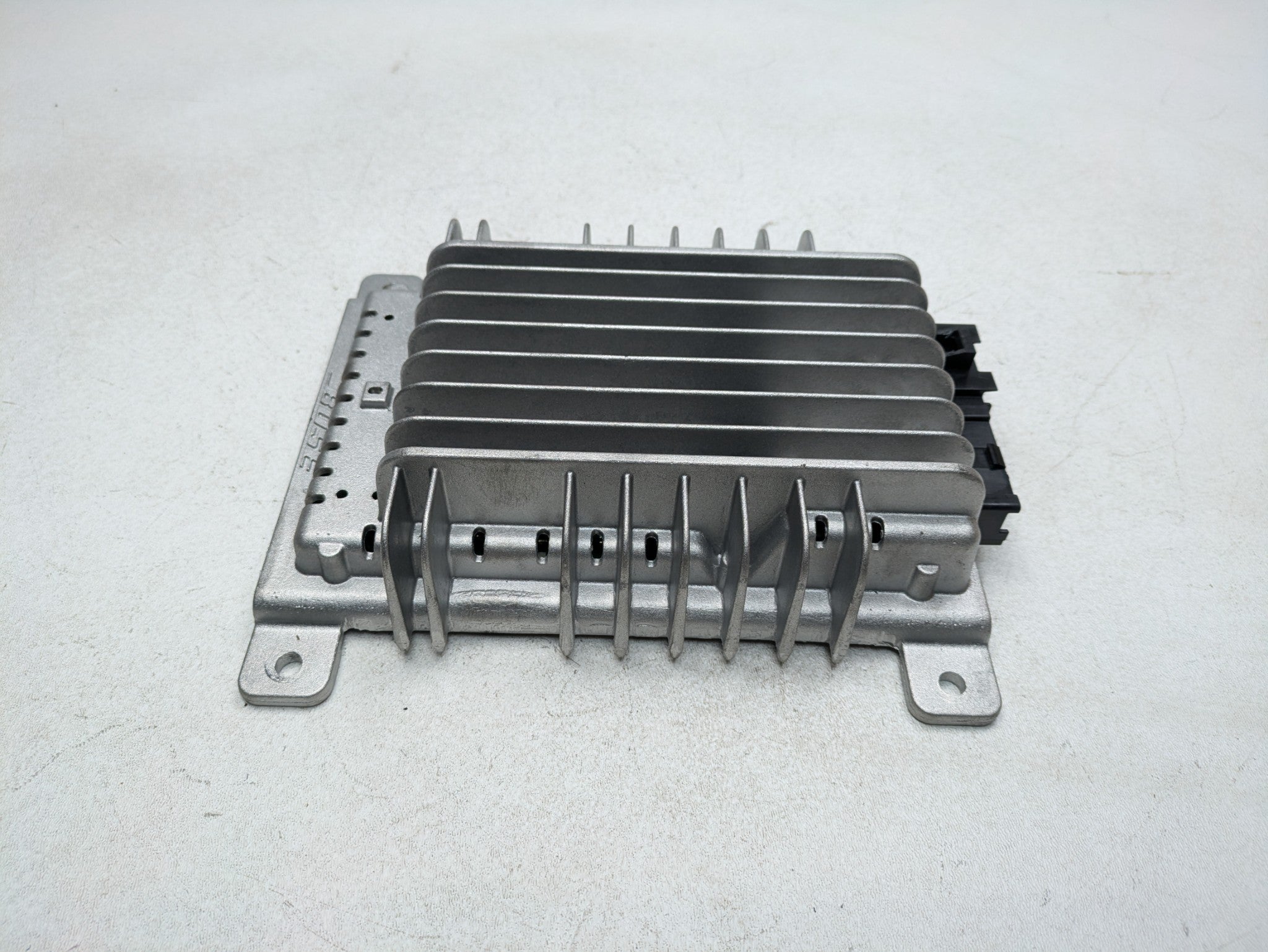 2004 - 2006 OEM NISSAN MAXIMA AUDIO RADIO STEREO BOSE AMPLIFIER MODULE UNIT