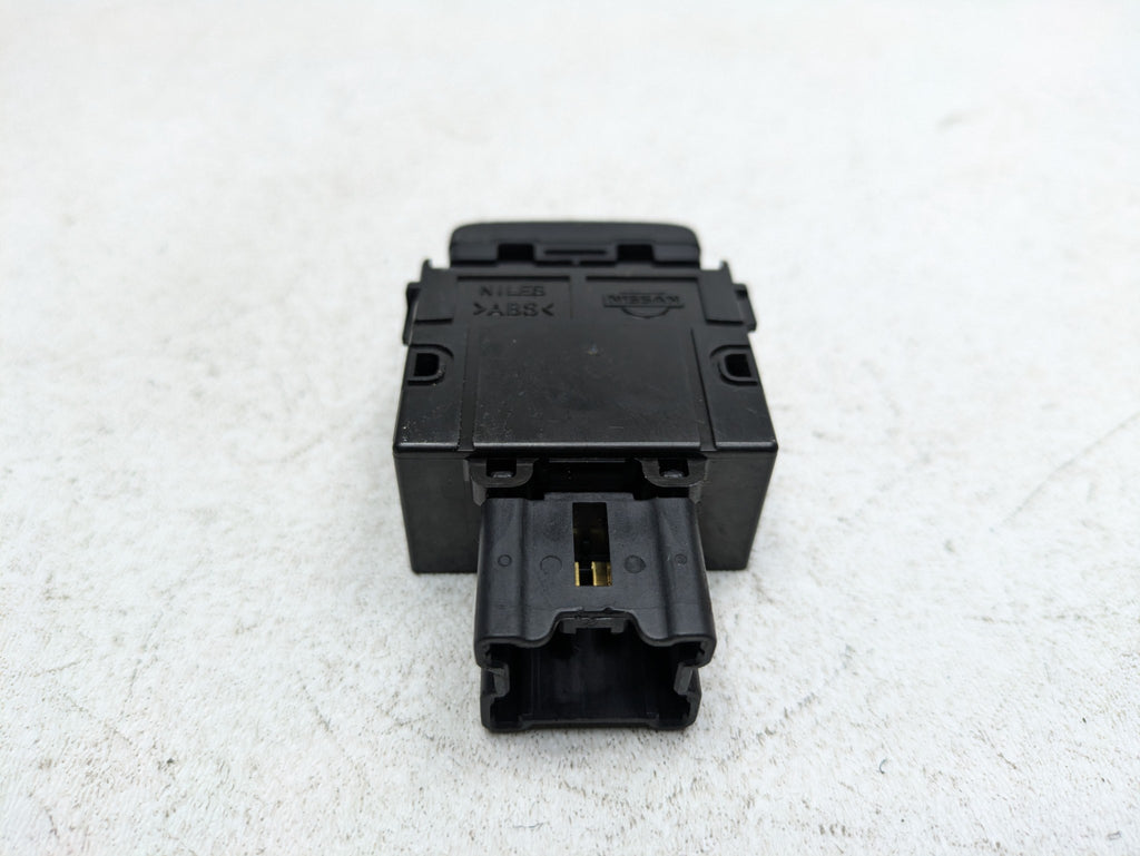 2004 - 2006 OEM NISSAN MAXIMA HEATED STEERING WHEEL CONTROL SWITCH UNIT