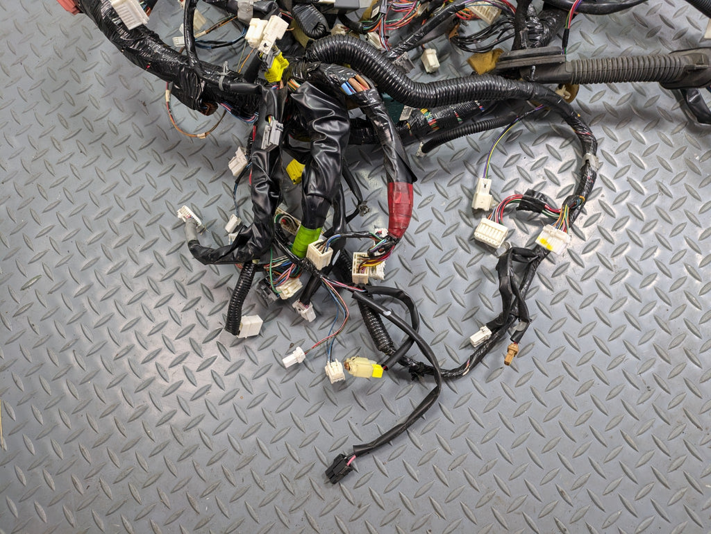 2004 - 2006 OEM NISSAN MAXIMA INTERIOR ENGINE WIRE HARNESS CABLE AND CONNECTOR
