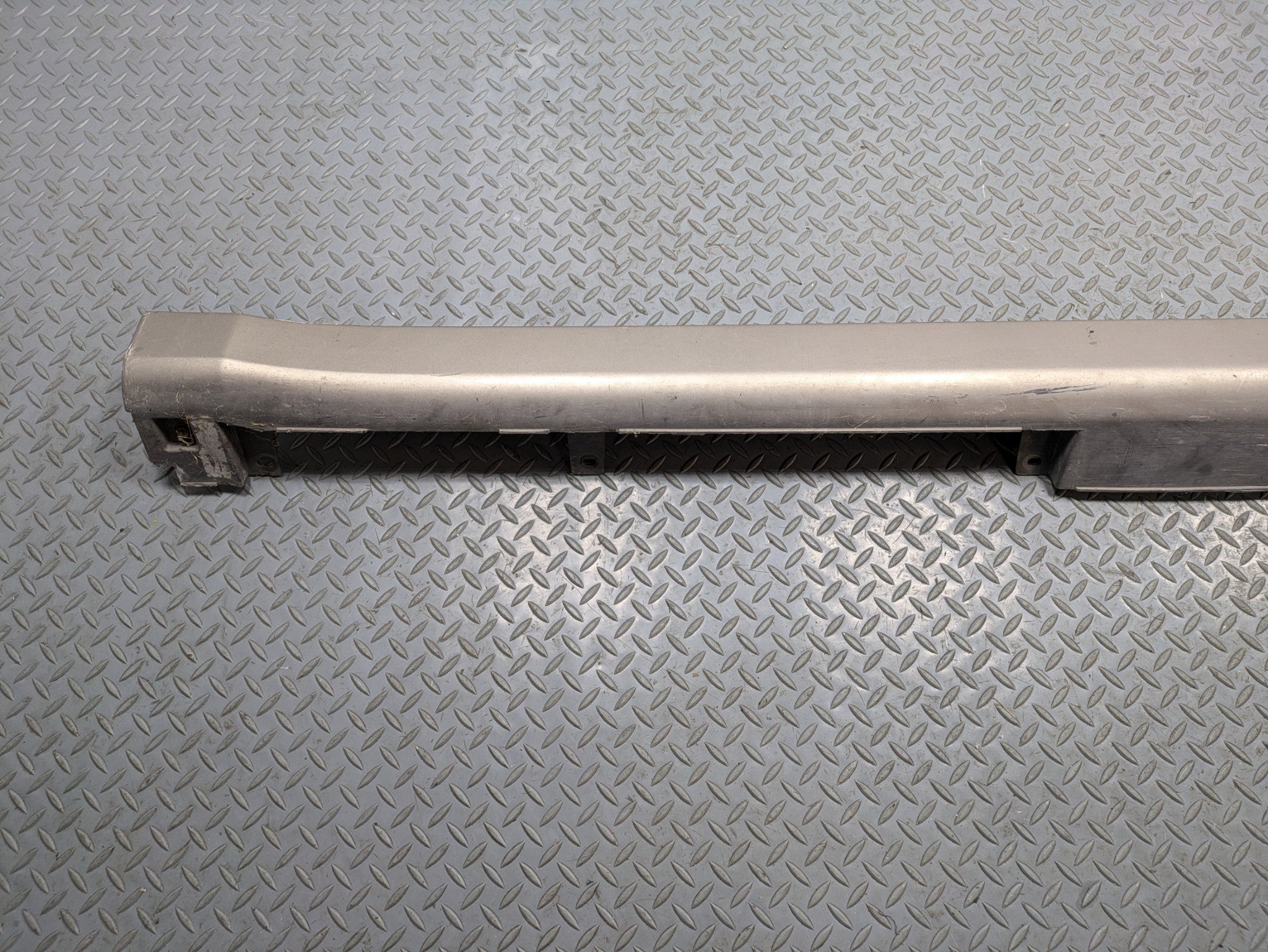 2004 - 2006 OEM NISSAN MAXIMA RIGHT PASSENGER SIDE ROCKER MOLDING TRIM PANEL