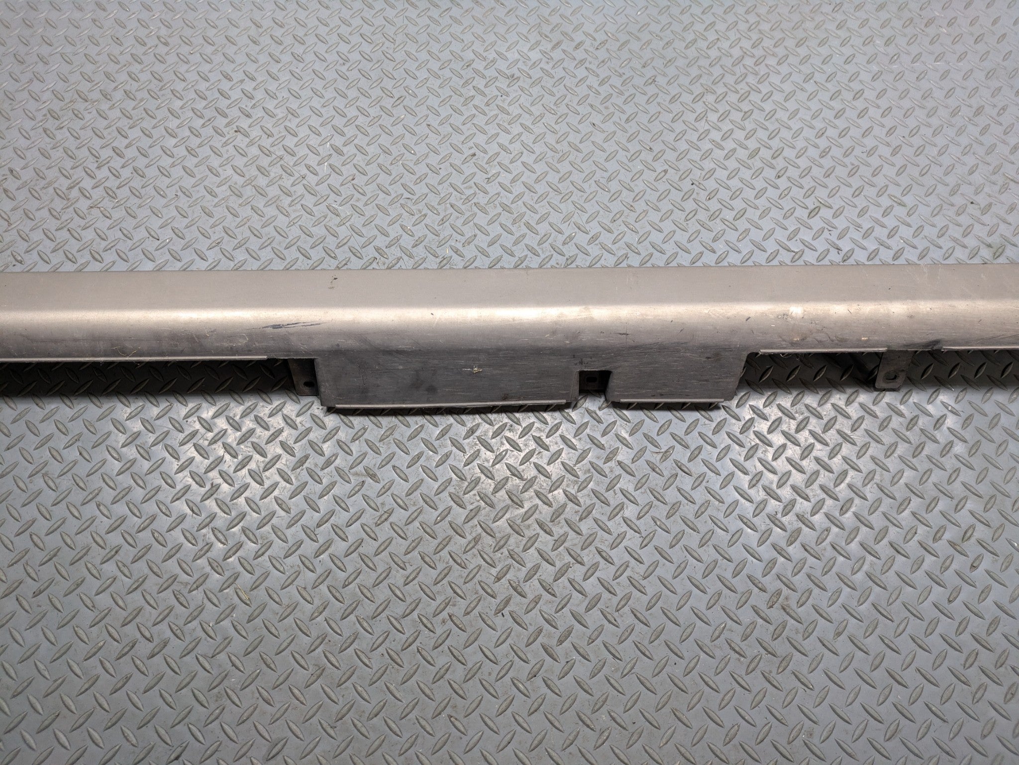 2004 - 2006 OEM NISSAN MAXIMA RIGHT PASSENGER SIDE ROCKER MOLDING TRIM PANEL