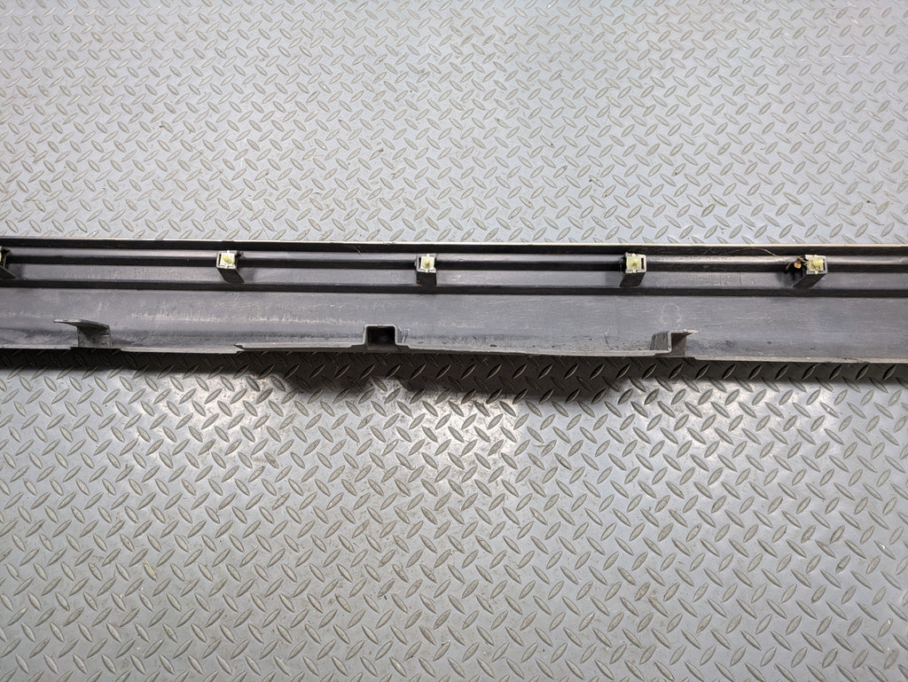2004 - 2006 OEM NISSAN MAXIMA RIGHT PASSENGER SIDE ROCKER MOLDING TRIM PANEL