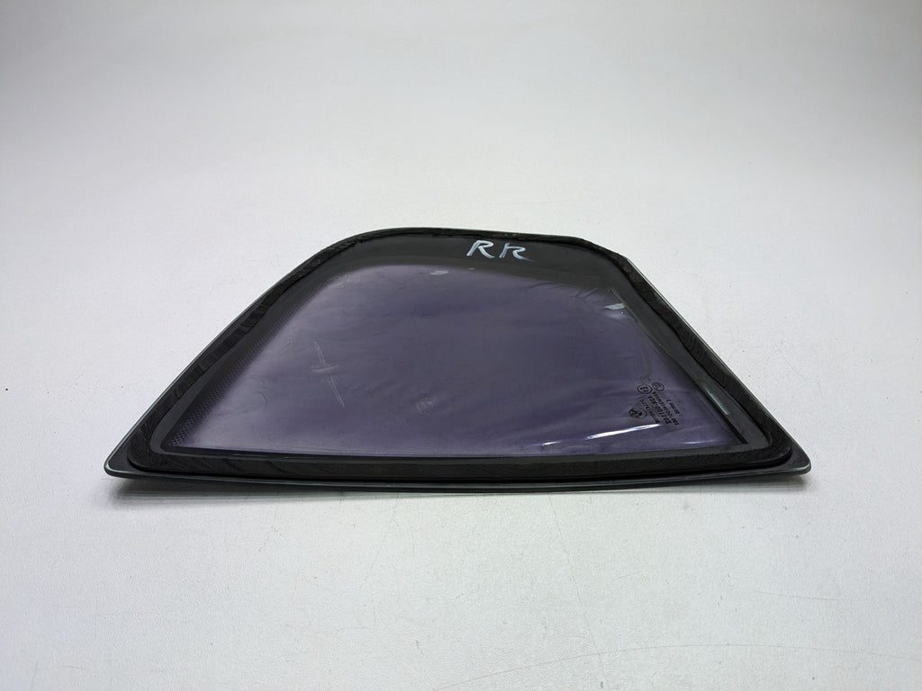 06 - 08 OEM BMW 328I REAR RIGHT SIDE DOOR WINDOW VENT GLASS WITH PRIVACY TINT