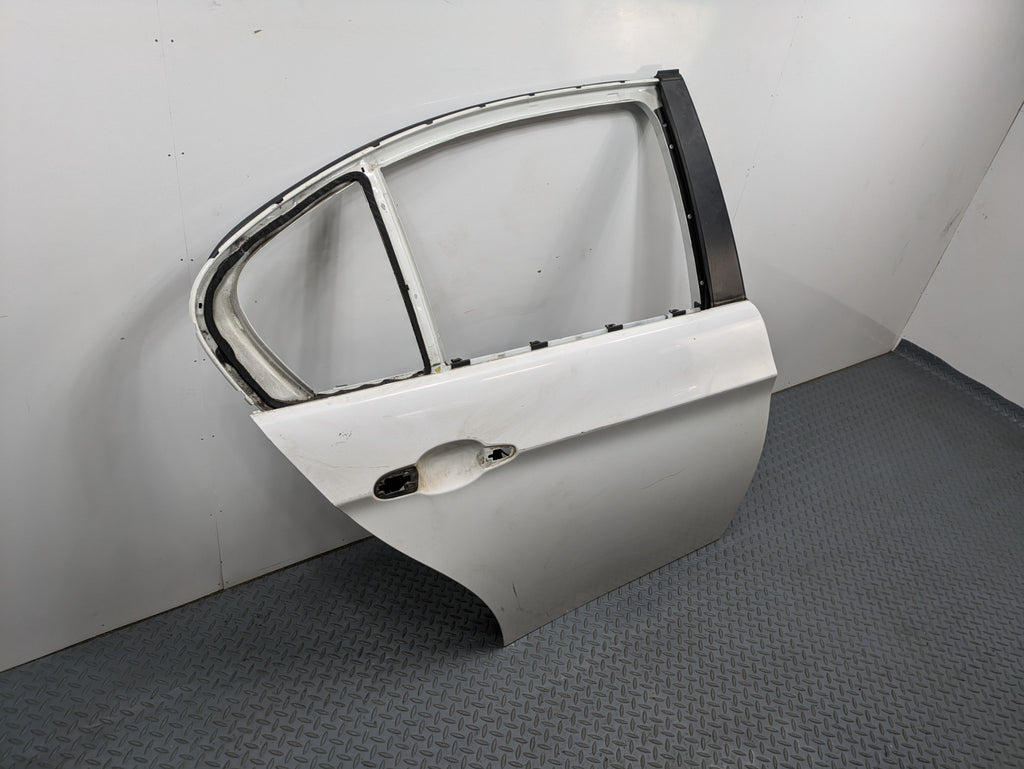 06 - 08 OEM BMW 328I REAR RIGHT PASSENGER SIDE DOOR SHELL PANEL WHITE ASSEMBLY