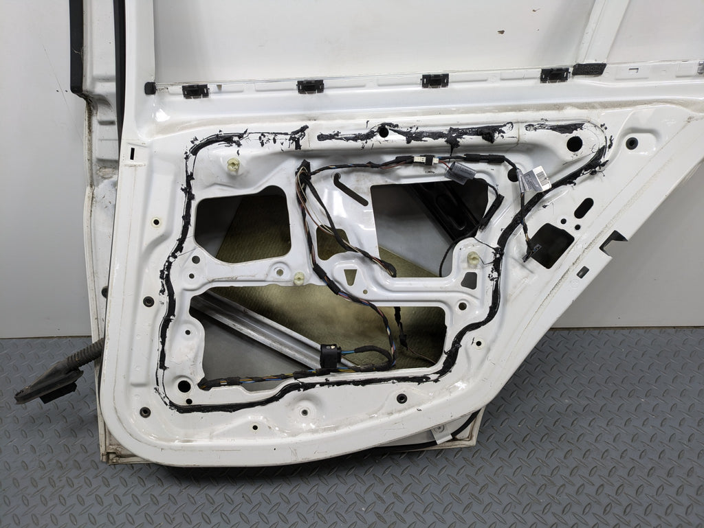 06 - 08 OEM BMW 328I REAR RIGHT PASSENGER SIDE DOOR SHELL PANEL WHITE ASSEMBLY