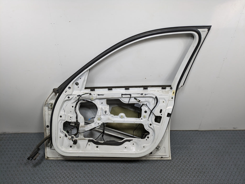 06 - 08 OEM BMW 328I FRONT RIGHT PASSENGER SIDE DOOR SHELL PANEL WHITE ASSEMBLY