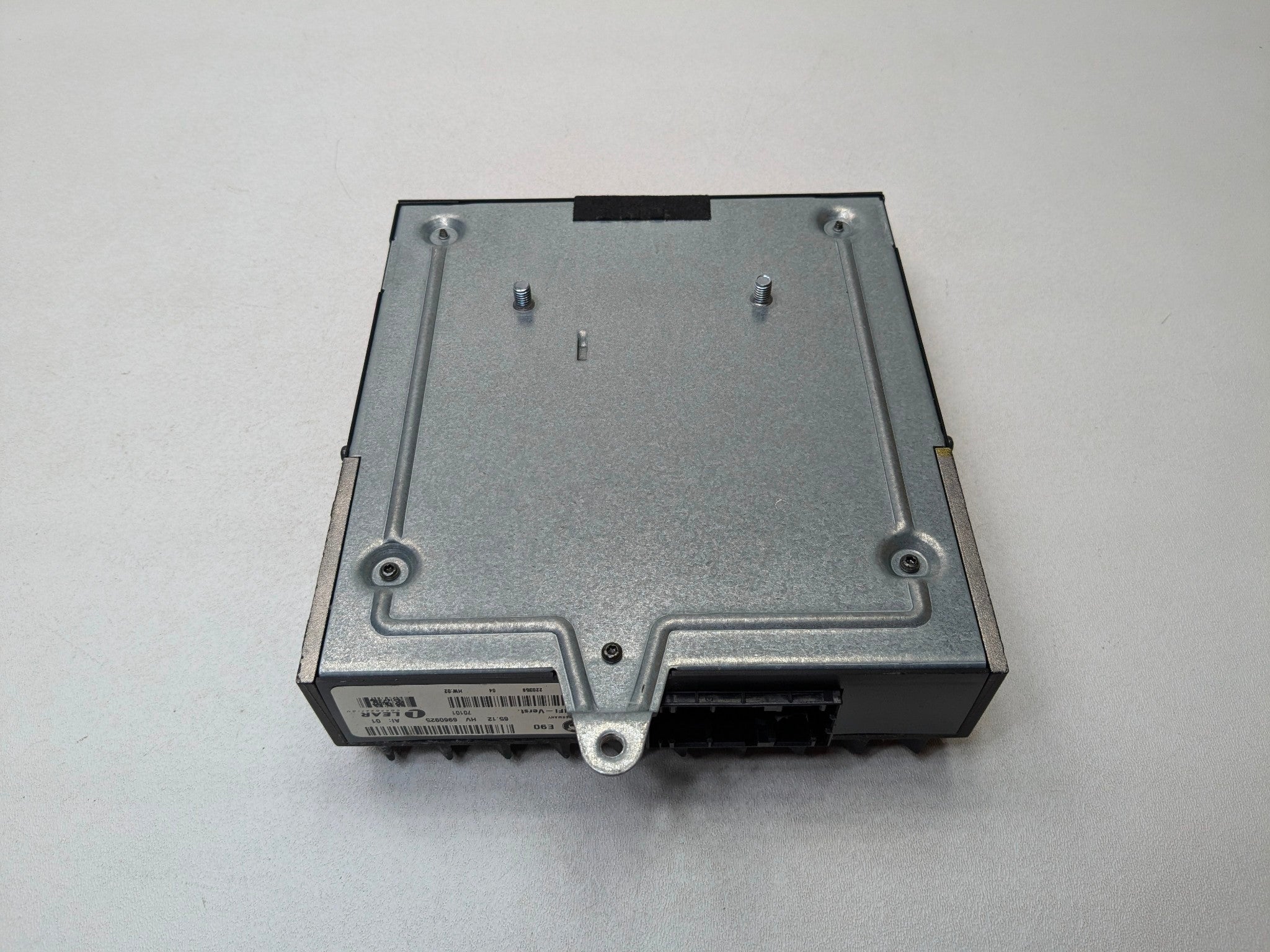 2006 - 2008 OEM BMW 328I RADIO STEREO AUDIO AMPLIFIER UNIT