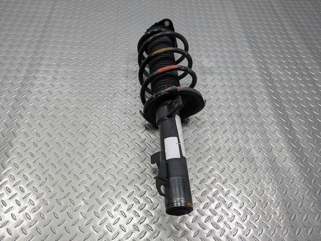 05 - 07 OEM VOLVO V50 FRONT RIGHT PASSENGER SIDE SUSPENSION SHOCK STRUT ASSEMBLY