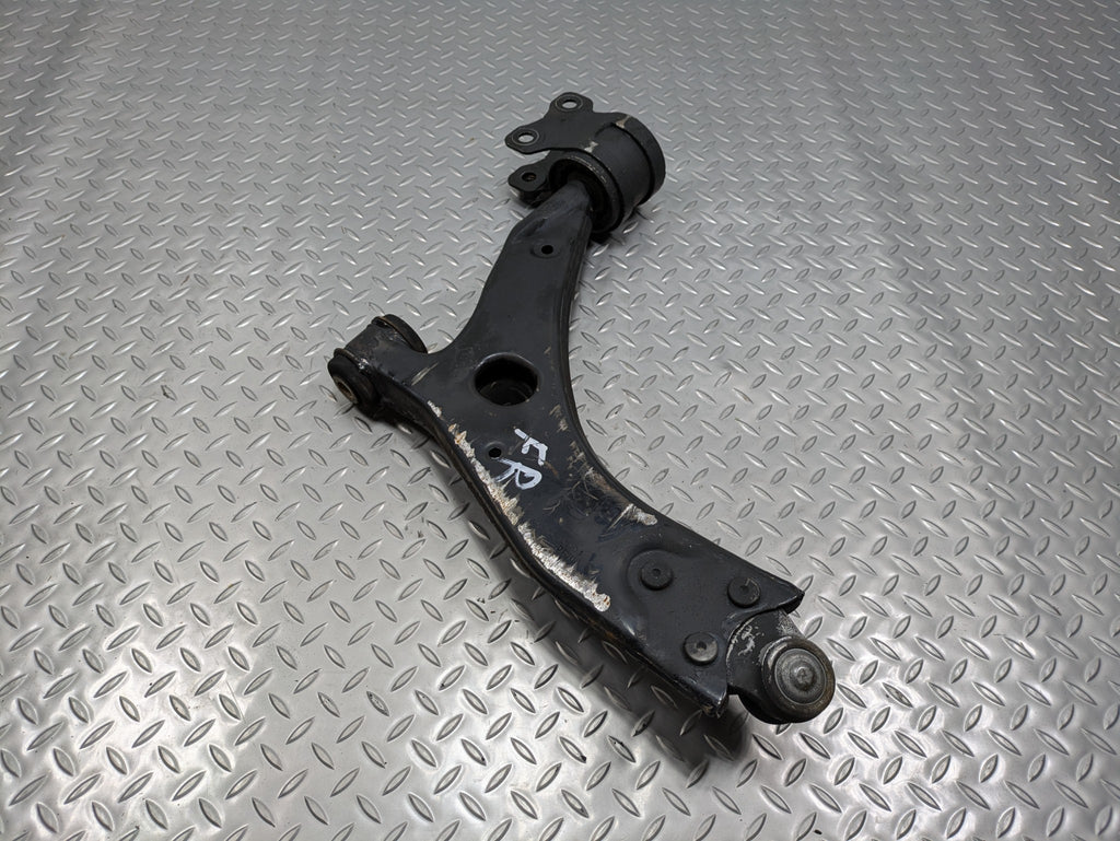 05 - 07 OEM VOLVO V50 FRONT RIGHT PASSENGER SIDE LOWER SUSPENSION CONTROL ARM