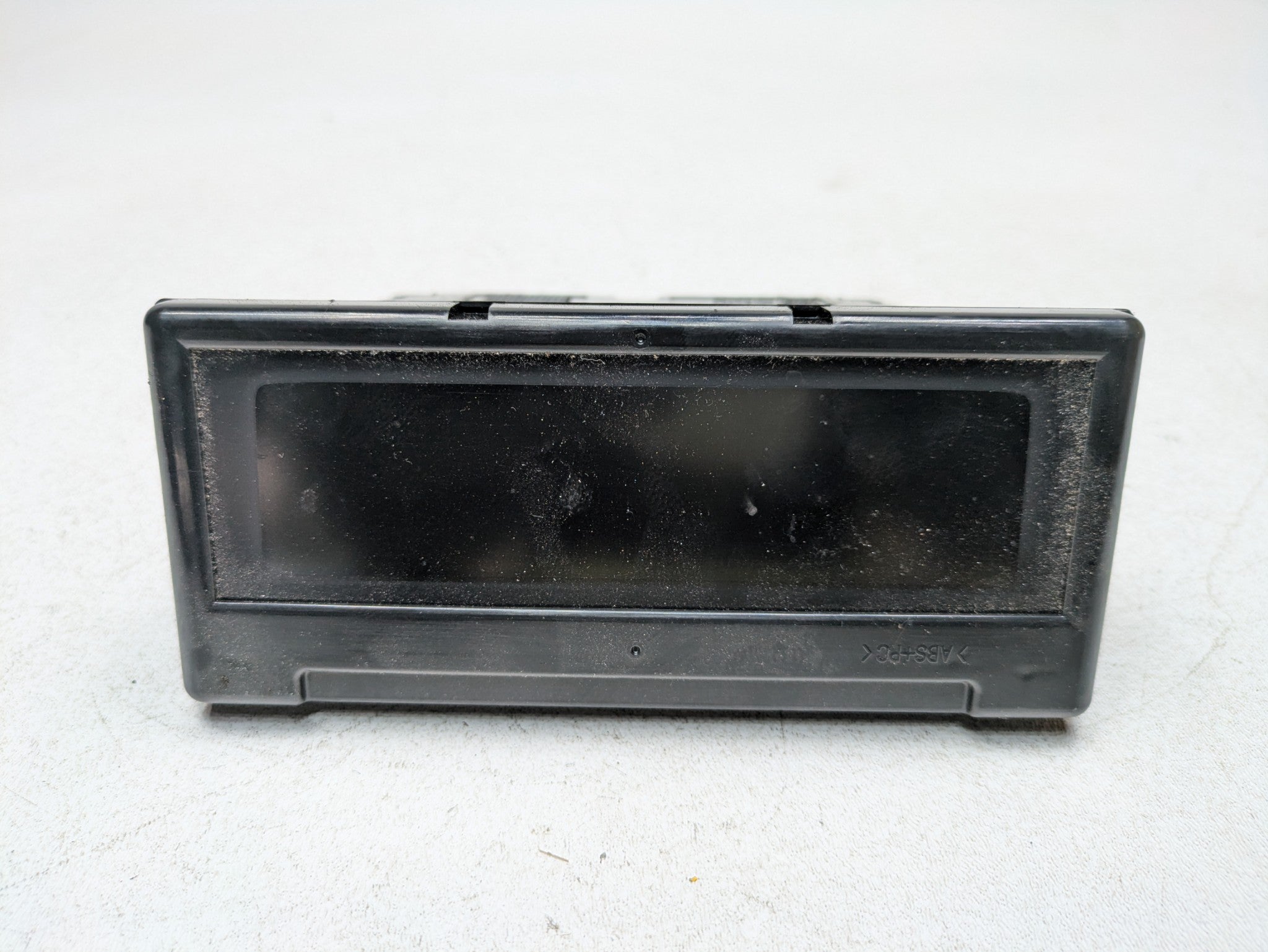 2005 - 2007 OEM VOLVO V50 AUDIO AND VISUAL EQUIPMENT INFORMATION DISPLAY SCREEN