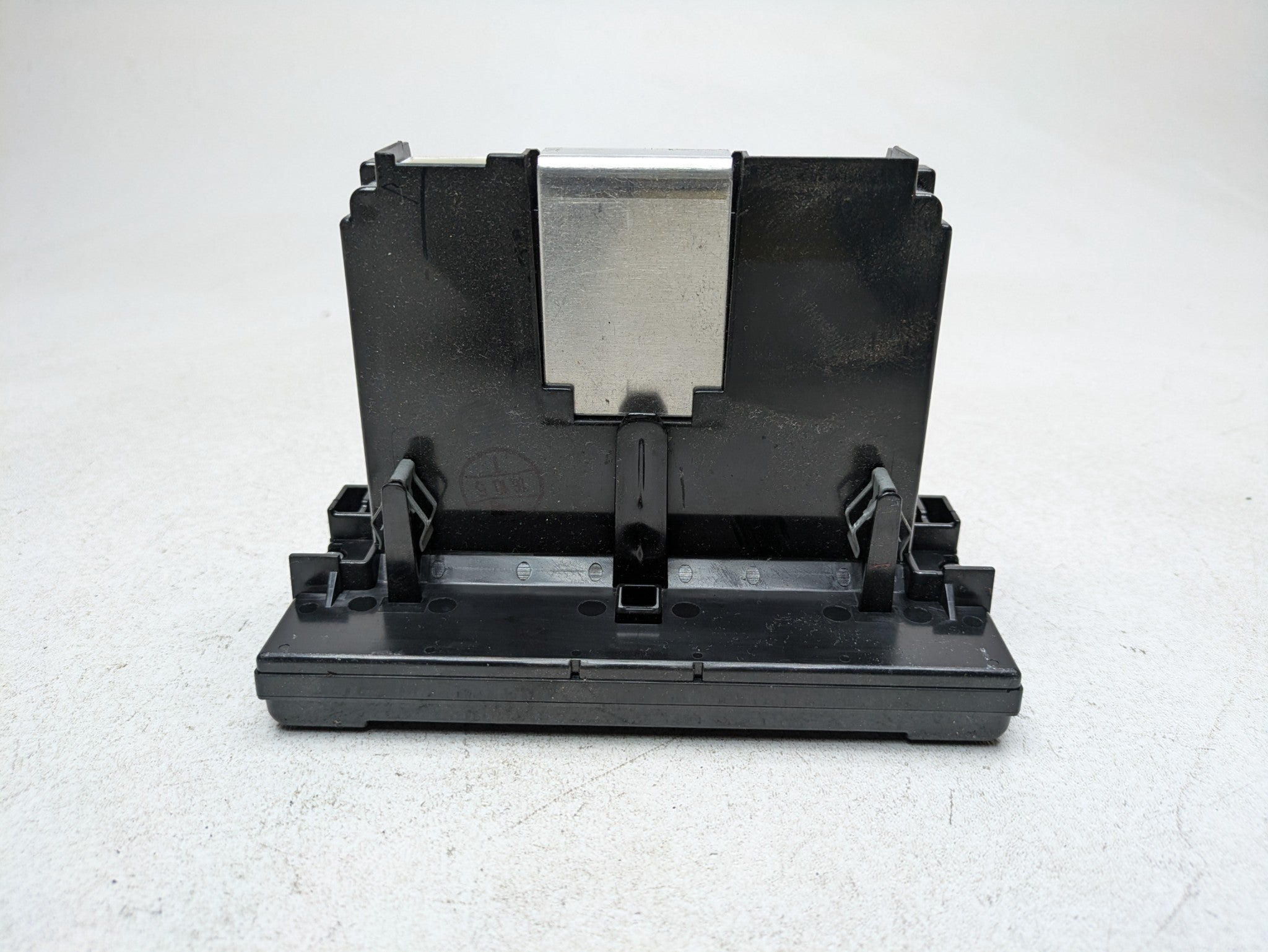2005 - 2007 OEM VOLVO V50 AUDIO AND VISUAL EQUIPMENT INFORMATION DISPLAY SCREEN