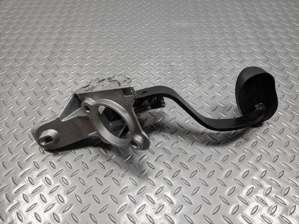 2009 - 2010 OEM MINI COOPER CONVERTIBLE COMPLETE FOOT STEP BRAKE PEDAL ASSEMBLY