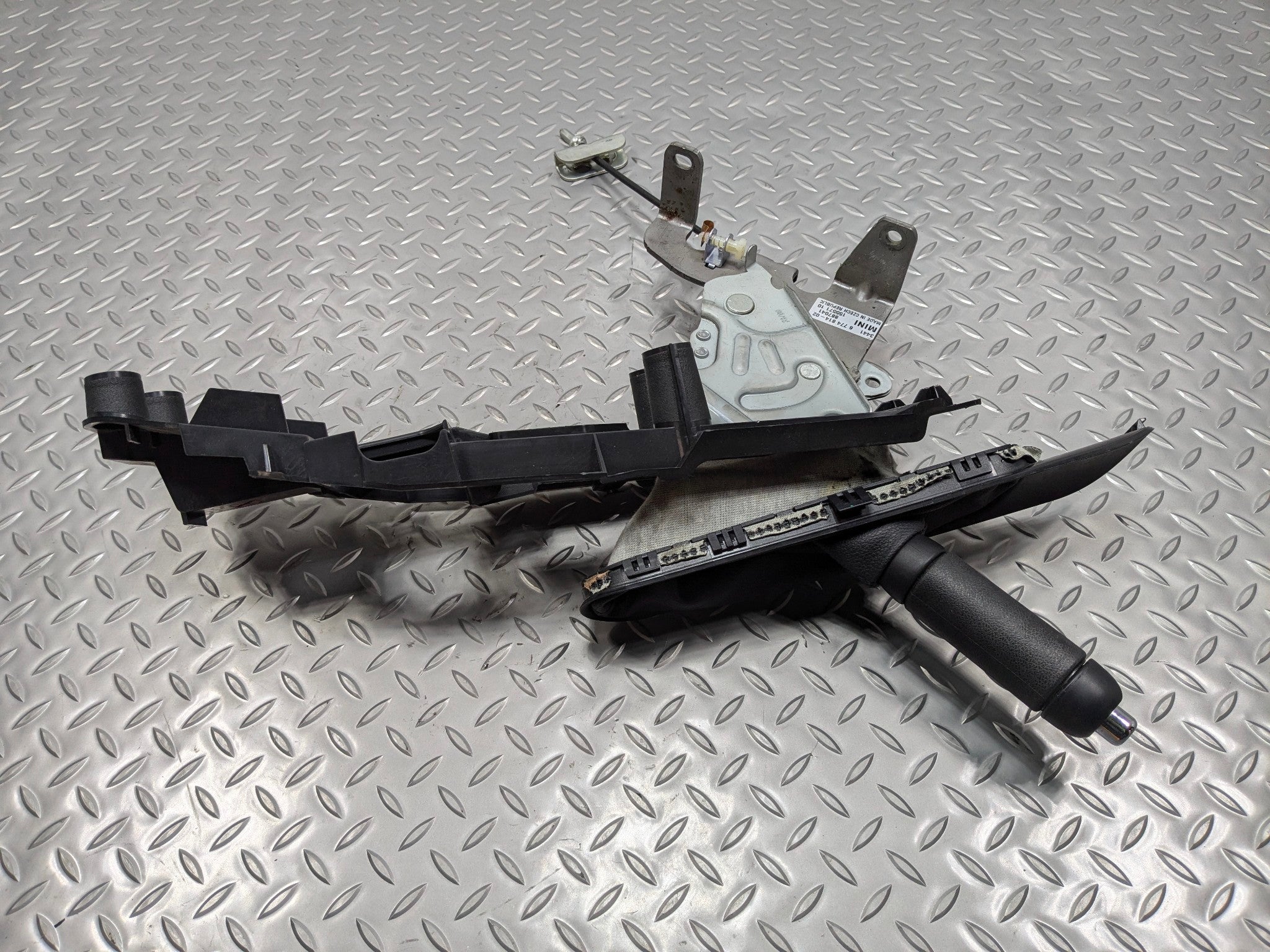 2009 - 2010 OEM MINI COOPER CONVERTIBLE EMERGENCY PARKING HAND BRAKE LEVER