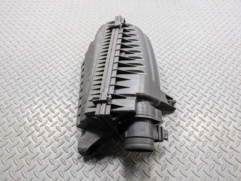 2009 - 2010 OEM MINI COOPER CONVERTIBLE AIR CLEANER FILTER HOUSING BOX ASSEMBLY