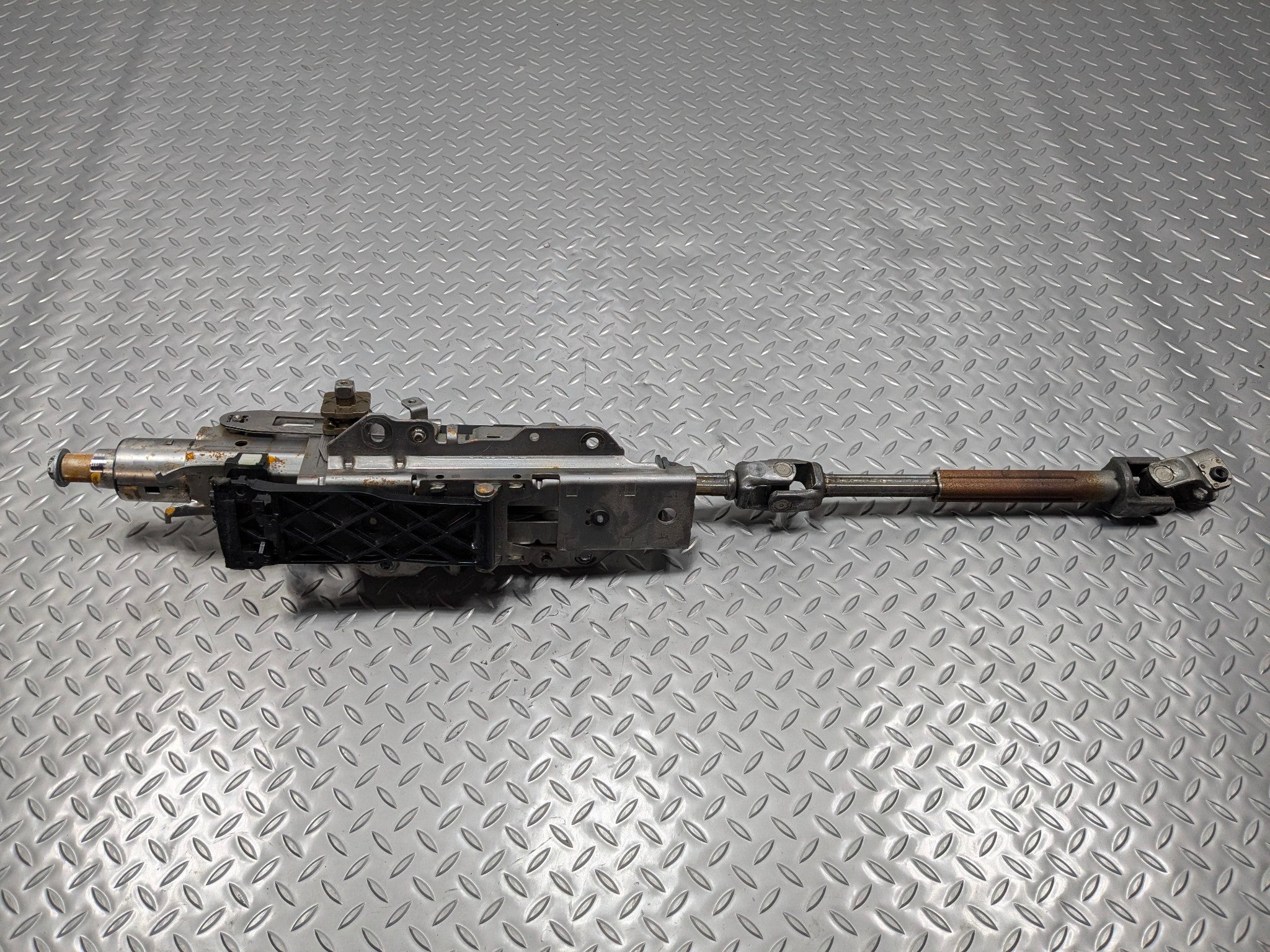 2009 - 2010 OEM MINI COOPER CONVERTIBLE MANUAL POWER ADJUSTMENT STEERING COLUMN