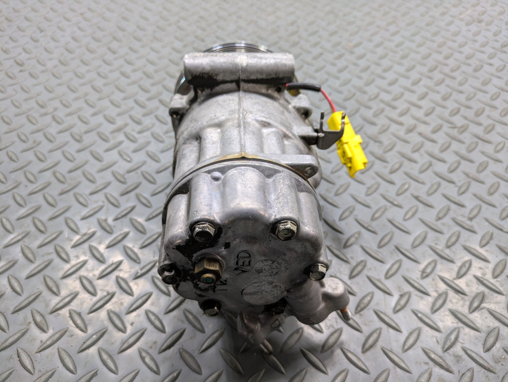 2009 - 2010 OEM MINI COOPER CONVERTIBLE AIR CONDITIONING AC AIR COMPRESSOR