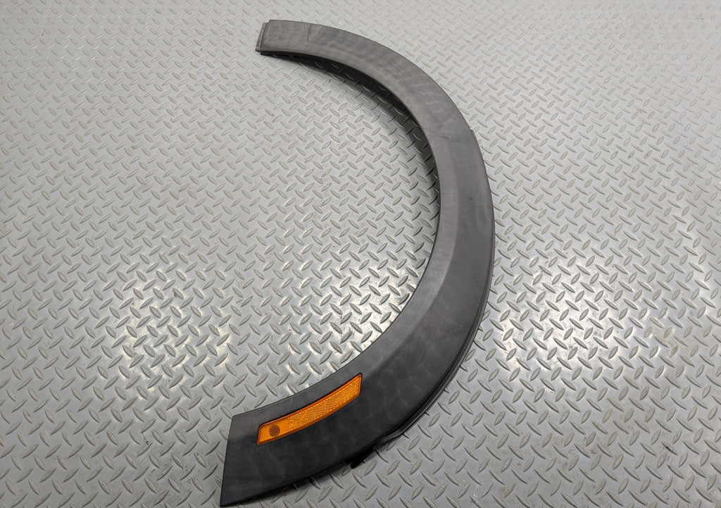 09 - 10 OEM MINI COOPER CONVERTIBLE FRONT RIGHT FENDER FLARE TRIM COVER PANEL