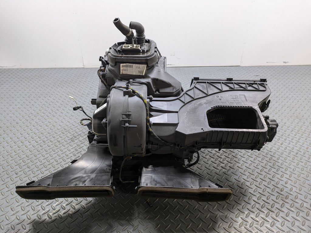 09 - 10 OEM MINI COOPER CONVERTIBLE HVAC AC EVAPORATOR CLIMATE HEATER ASSEMBLY