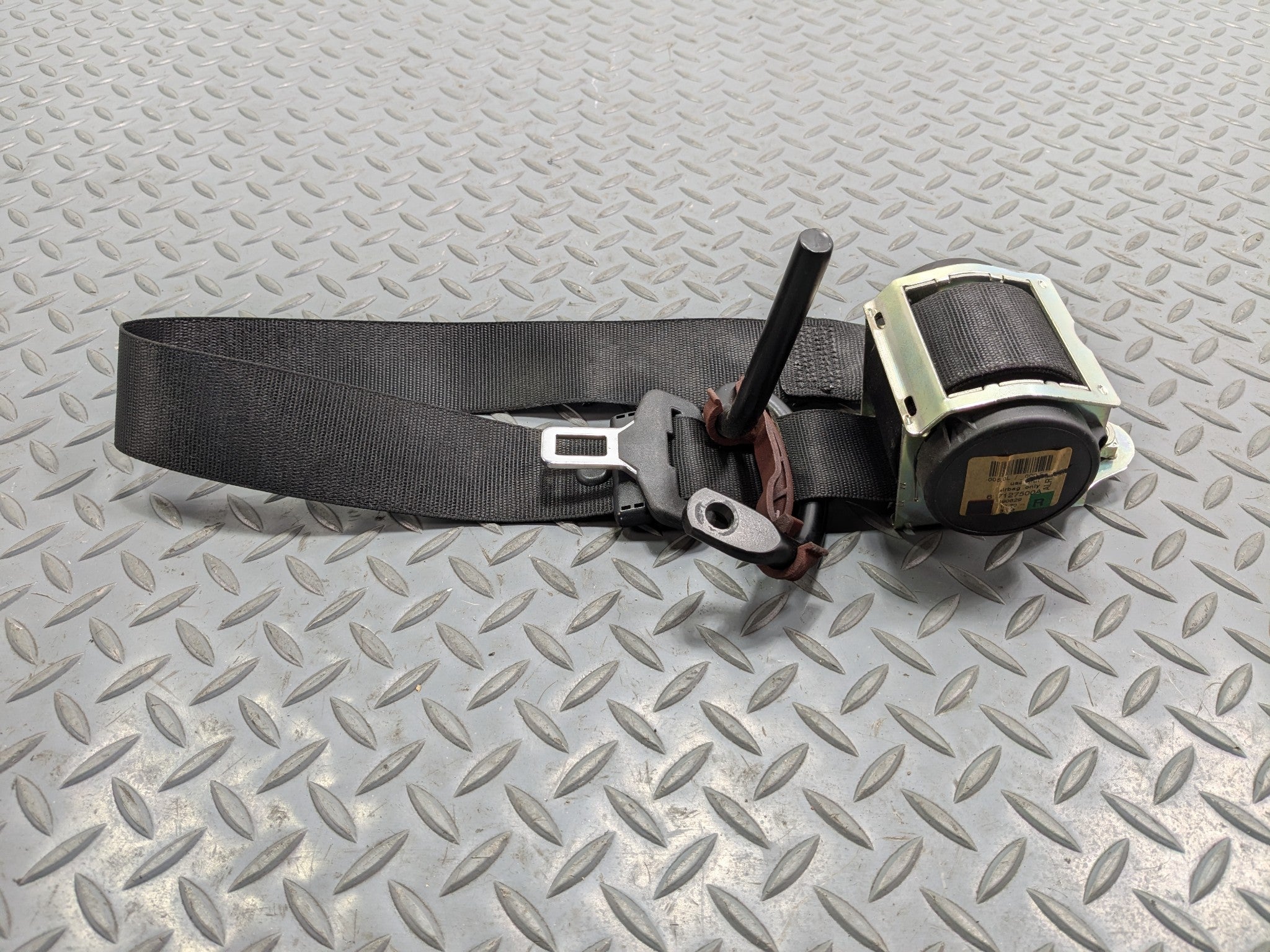 09 - 10 OEM MINI COOPER CONVERTIBLE FRONT RIGHT PASSENGER SEAT BELT RETRACTOR