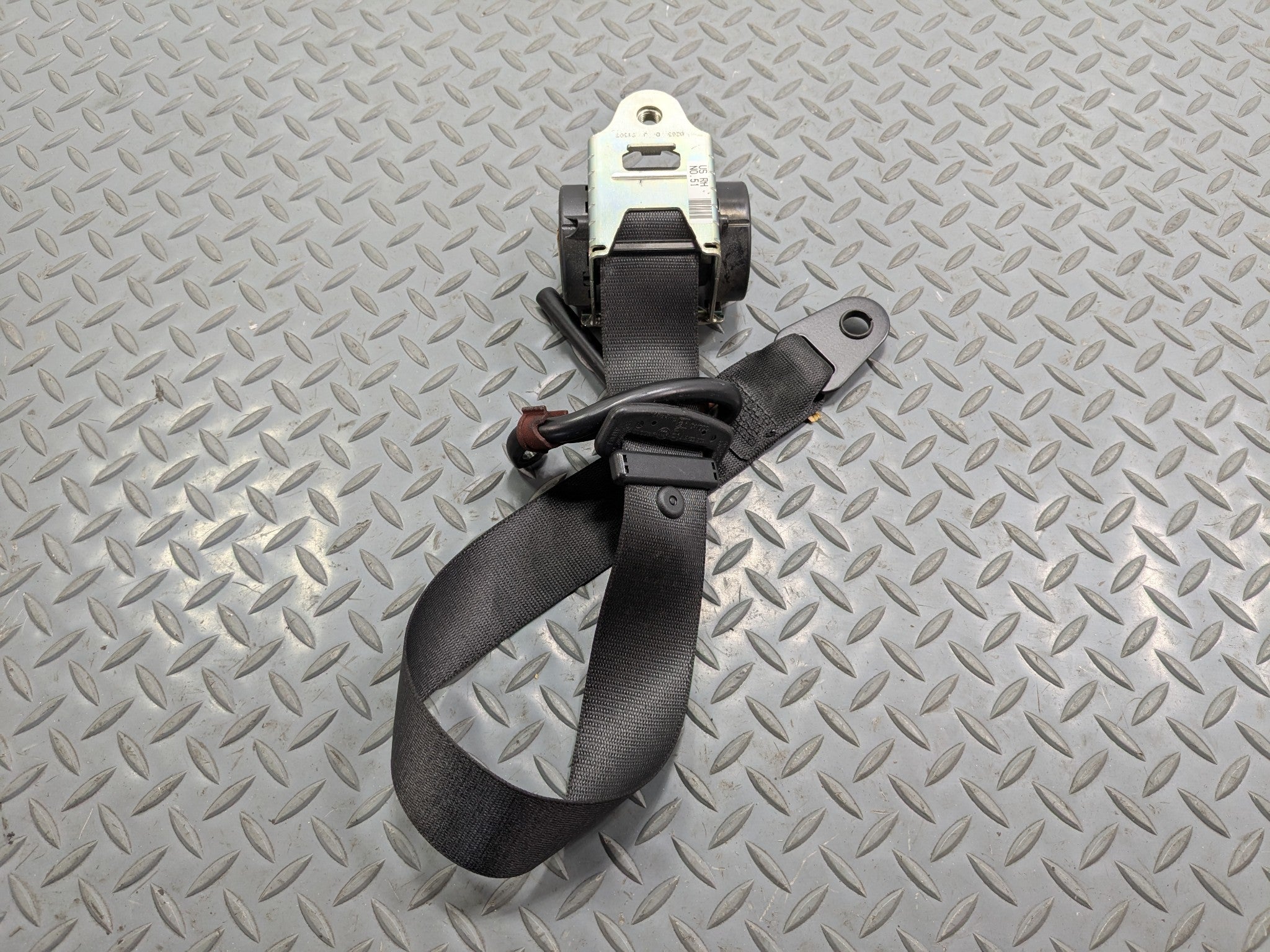 09 - 10 OEM MINI COOPER CONVERTIBLE FRONT RIGHT PASSENGER SEAT BELT RETRACTOR