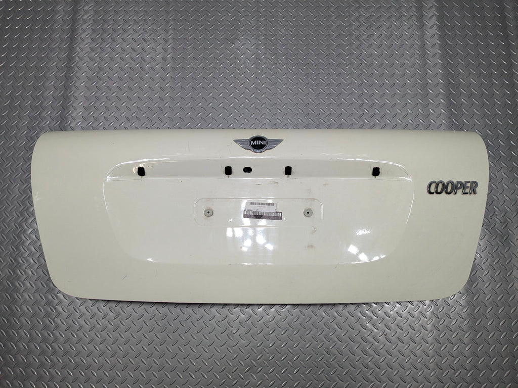 2009 - 2010 OEM MINI COOPER CONVERTIBLE REAR TRUNK LID DECKLID PANEL WITH EMBLEM