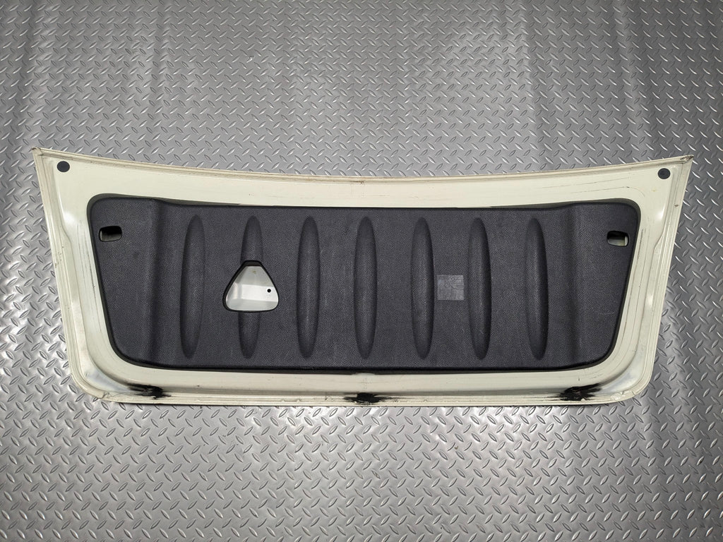 2009 - 2010 OEM MINI COOPER CONVERTIBLE REAR TRUNK LID DECKLID PANEL WITH EMBLEM