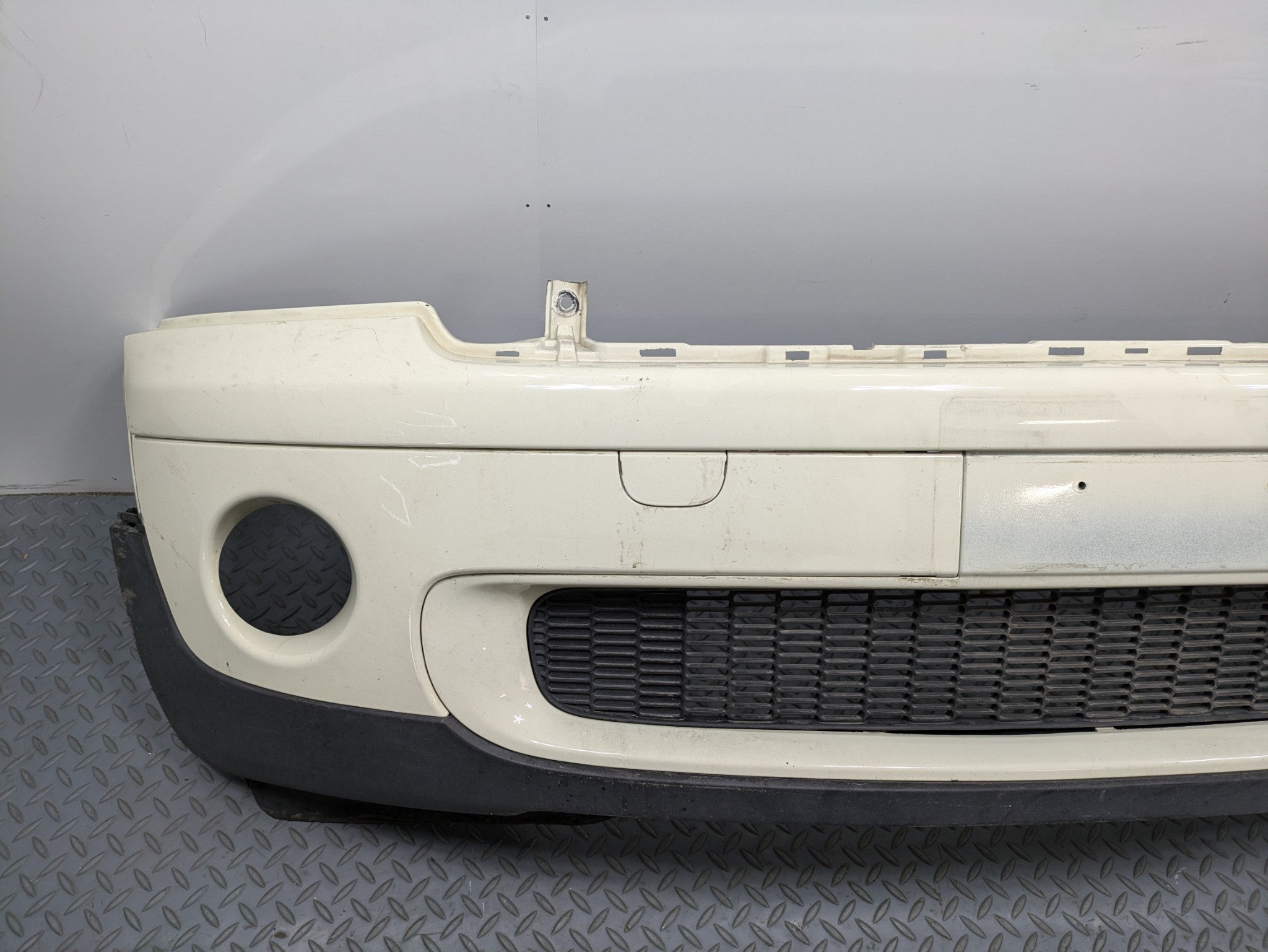 2009 - 2010 OEM MINI COOPER CONVERTIBLE FRONT BUMPER COVER PANEL ASSEMBLY