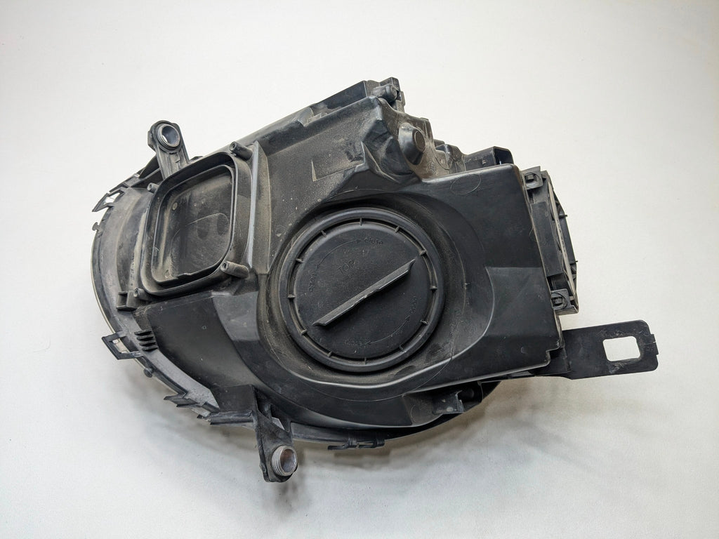 09 - 10 OEM MINI COOPER CONVERTIBLE FRONT RIGHT PASSENGER SIDE HALOGEN HEADLAMP
