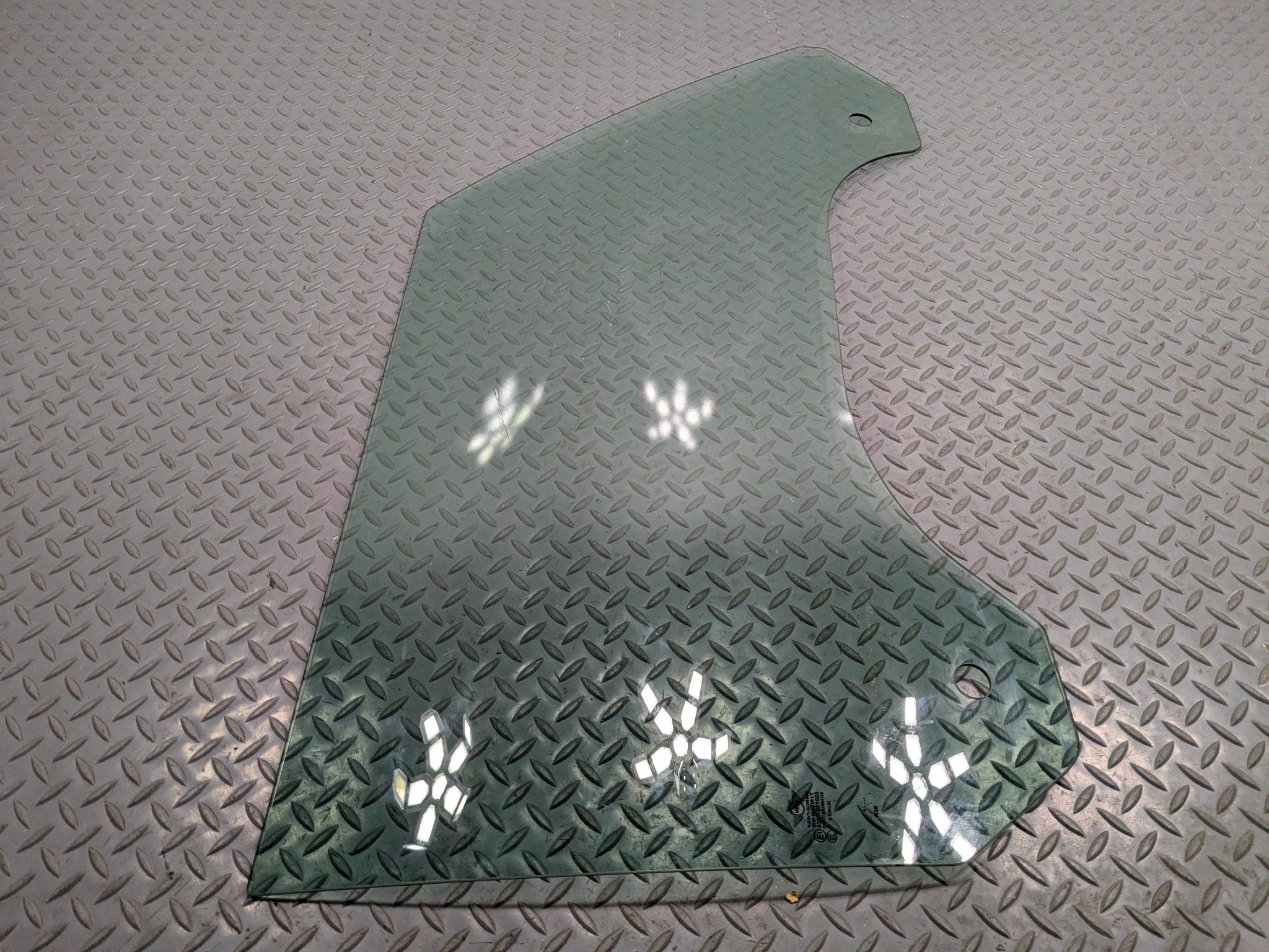09 - 10 OEM MINI COOPER CONVERTIBLE FRONT RIGHT PASSENGER SIDE DOOR GLASS WINDOW