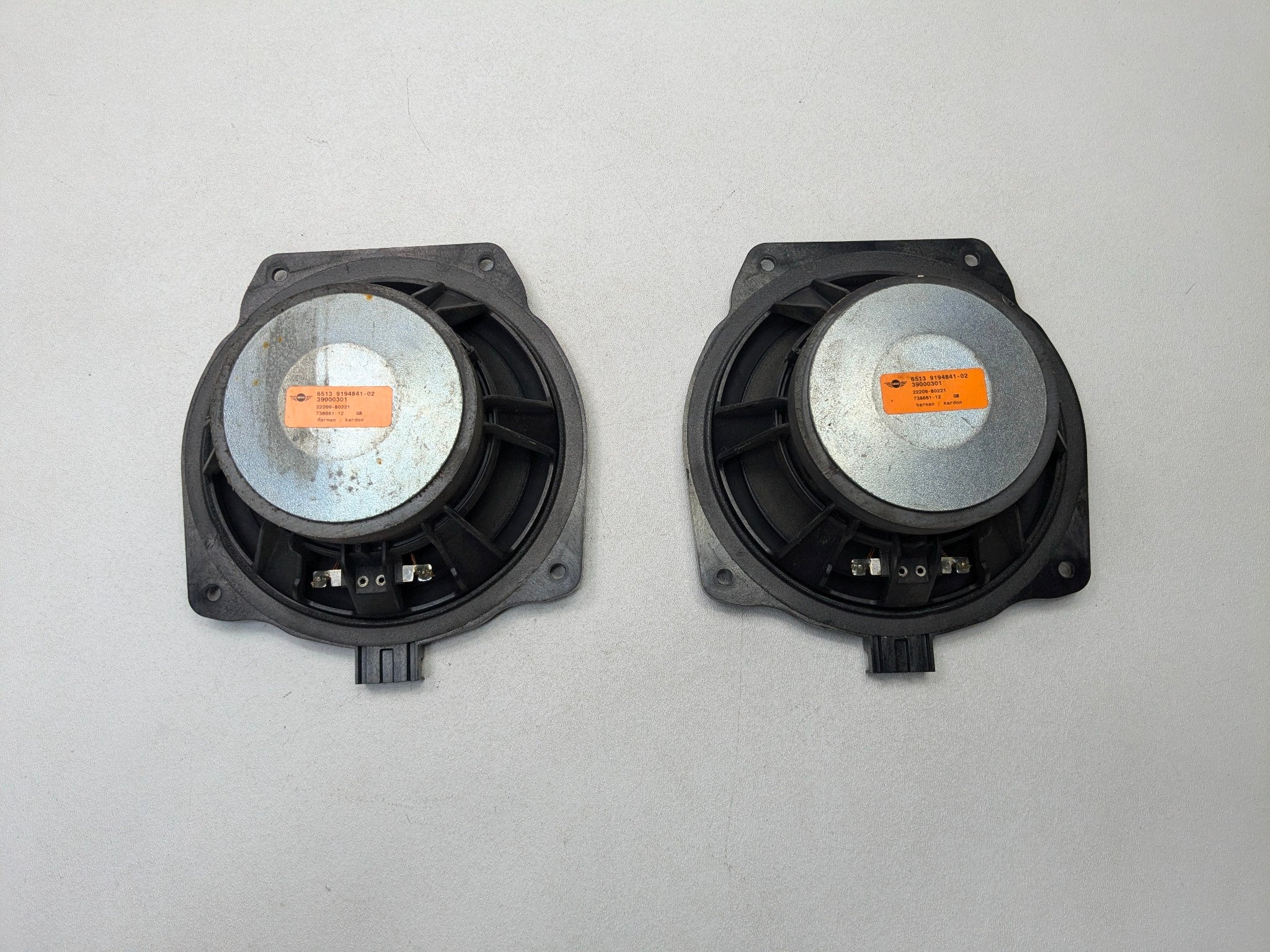 09 - 10 OEM MINI COOPER CONVERTIBLE INTERIOR AUDIO SOUND SYSTEM SPEAKER SET OF 7