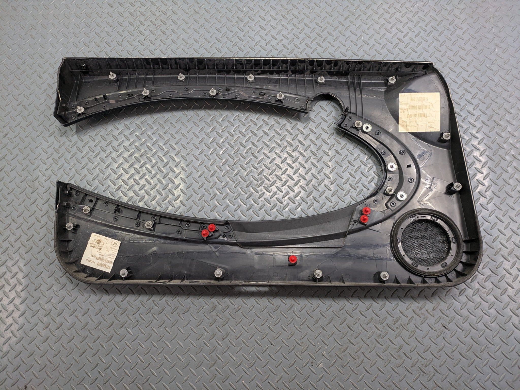 09 - 10 OEM MINI COOPER CONVERTIBLE FRONT RIGHT SIDE INTERIOR DOOR PANEL TRIM