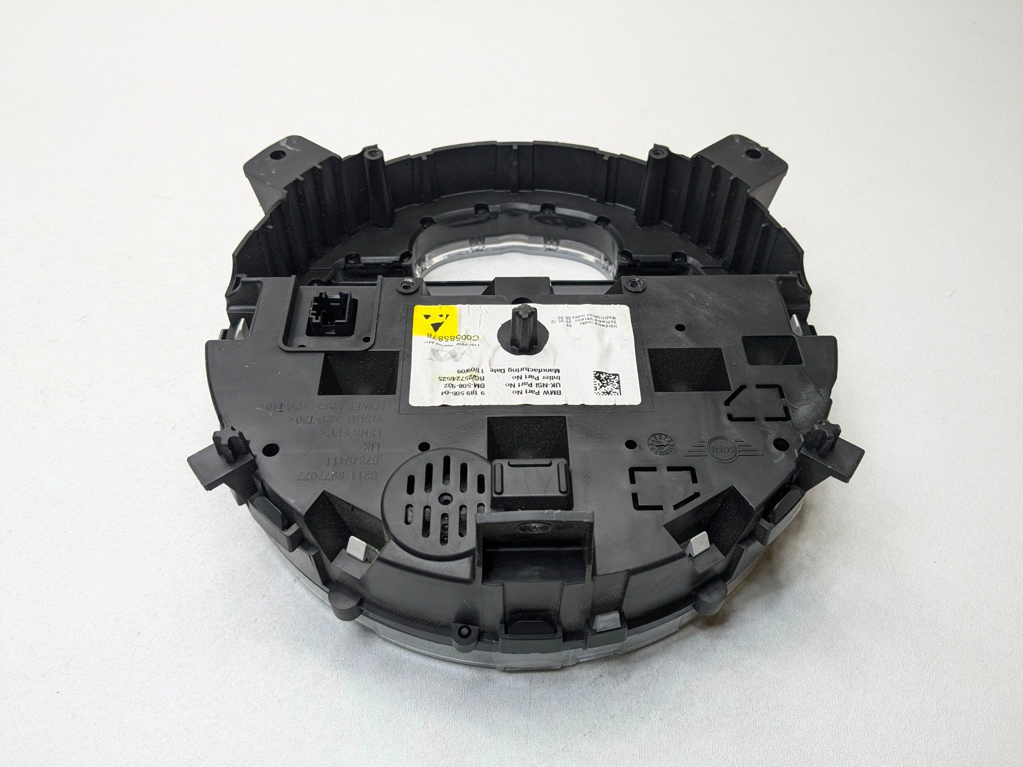 2009 - 2010 OEM MINI COOPER CONVERTIBLE INSTRUMENT CLUSTER GAUGES SPEEDOMETER