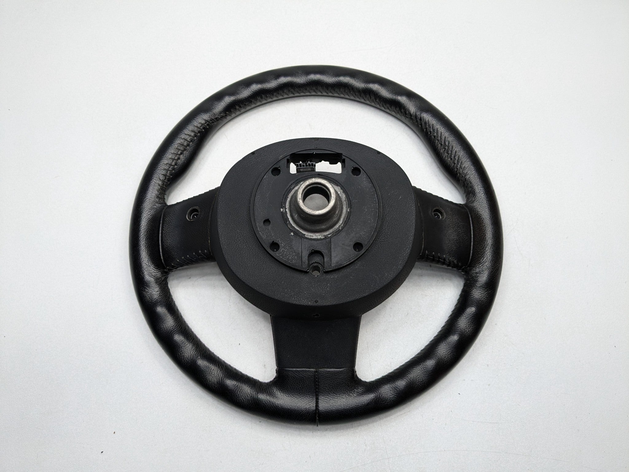 09 - 10 OEM MINI COOPER CONVERTIBLE STEERING WHEEL BLACK LEATHER ASSEMBLY