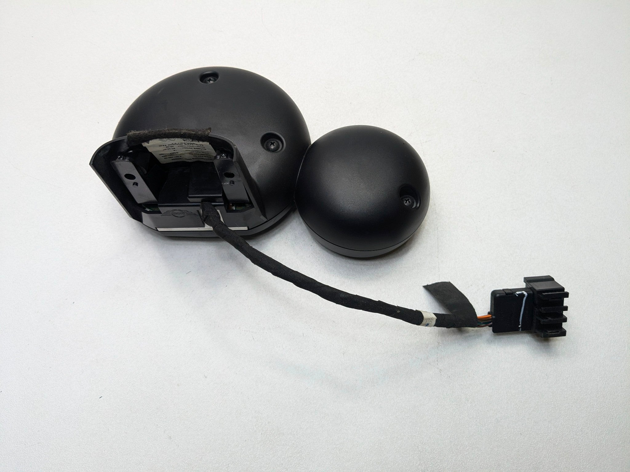 2009 - 2010 OEM MINI COOPER CONVERTIBLE INSTRUMENT CLUSTER GAUGES TACHOMETER