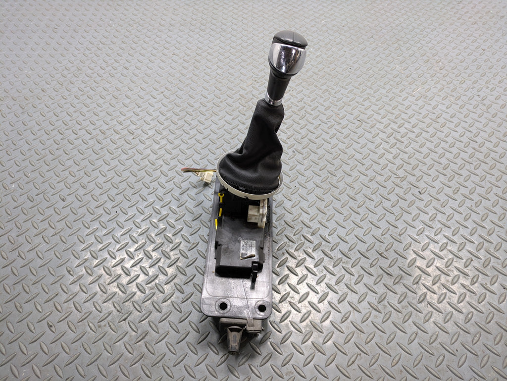 2009 - 2010 OEM MINI COOPER CONVERTIBLE TRANSMISSION FLOOR SHIFTER