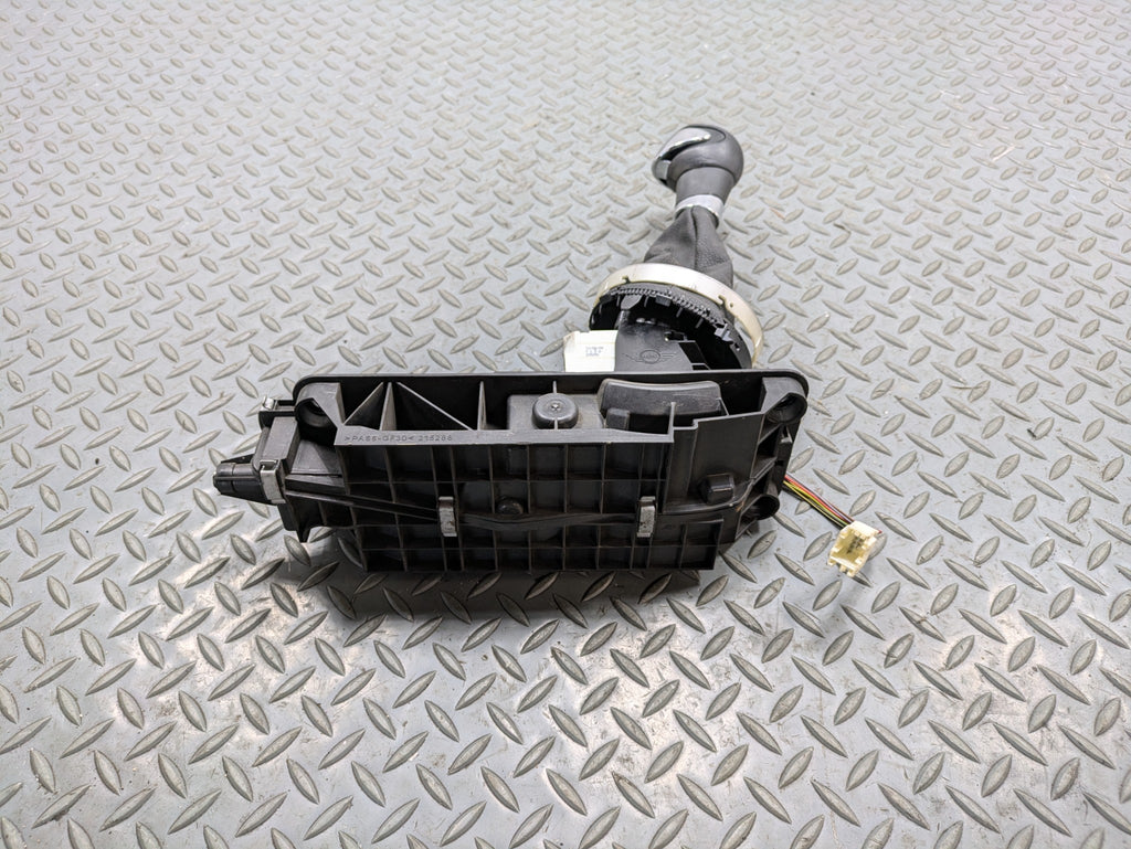 2009 - 2010 OEM MINI COOPER CONVERTIBLE TRANSMISSION FLOOR SHIFTER