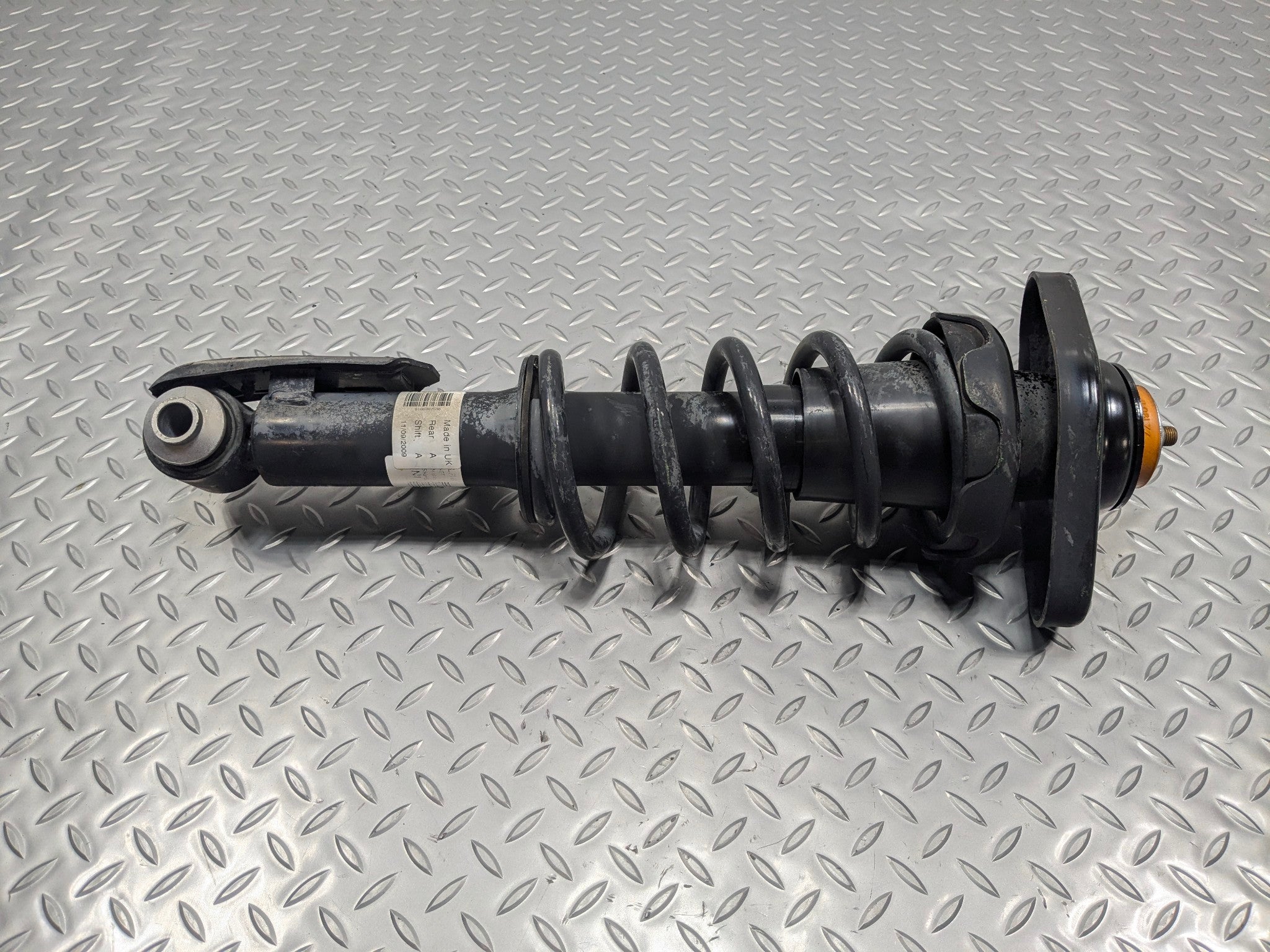 09 - 10 OEM MINI COOPER CONVERTIBLE REAR LEFT SIDE AIR SUSPENSION SHOCK STRUT