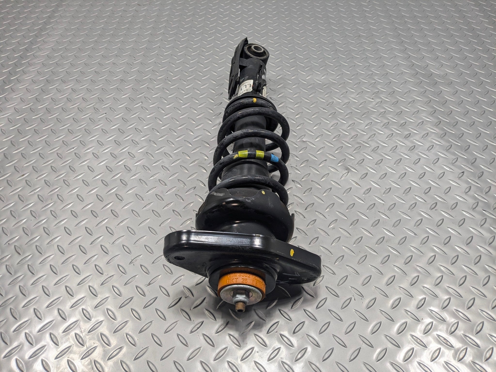 09 - 10 OEM MINI COOPER CONVERTIBLE REAR LEFT SIDE AIR SUSPENSION SHOCK STRUT